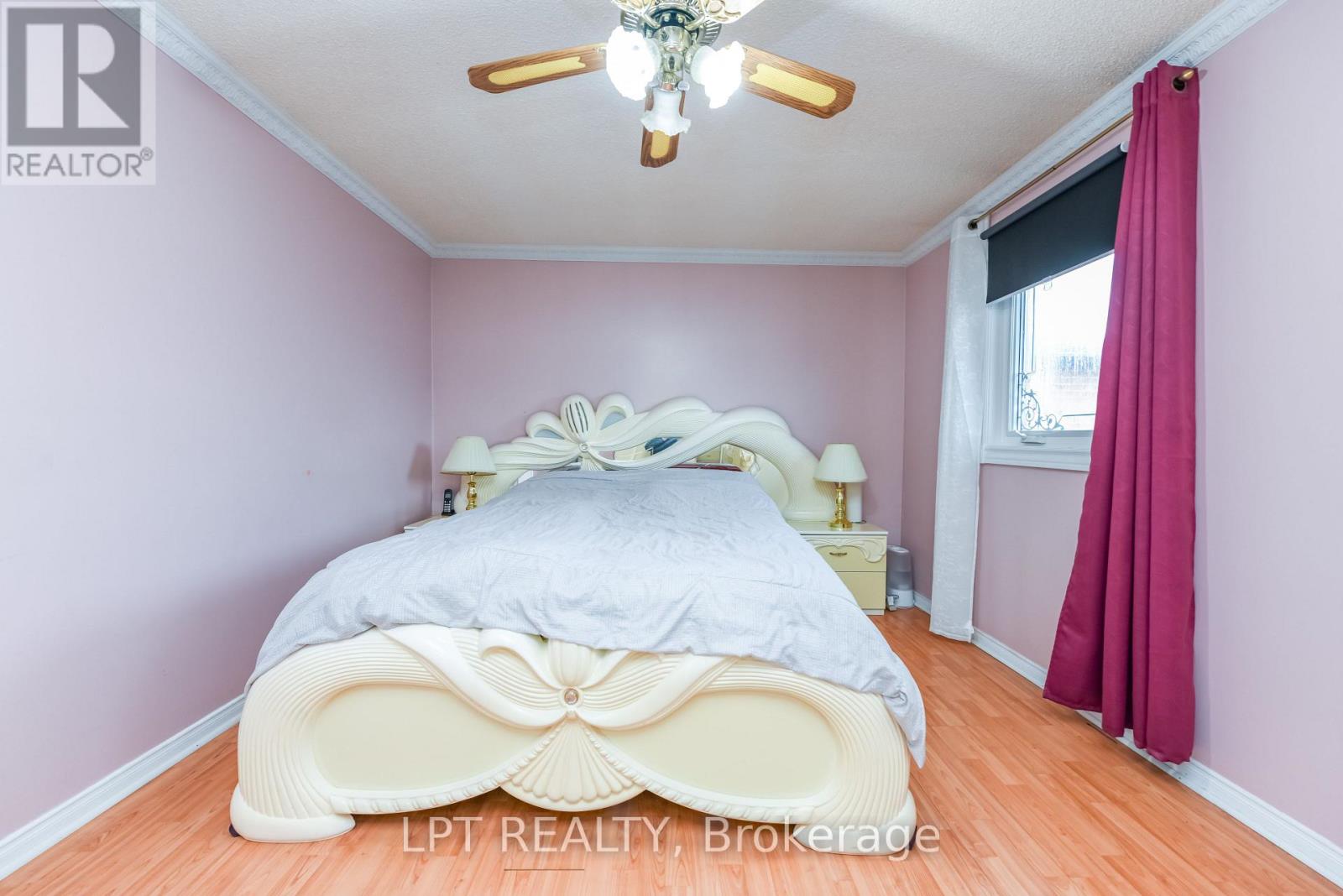67 Kay Drive, Toronto, Ontario  M9V 4X8 - Photo 31 - W12983412