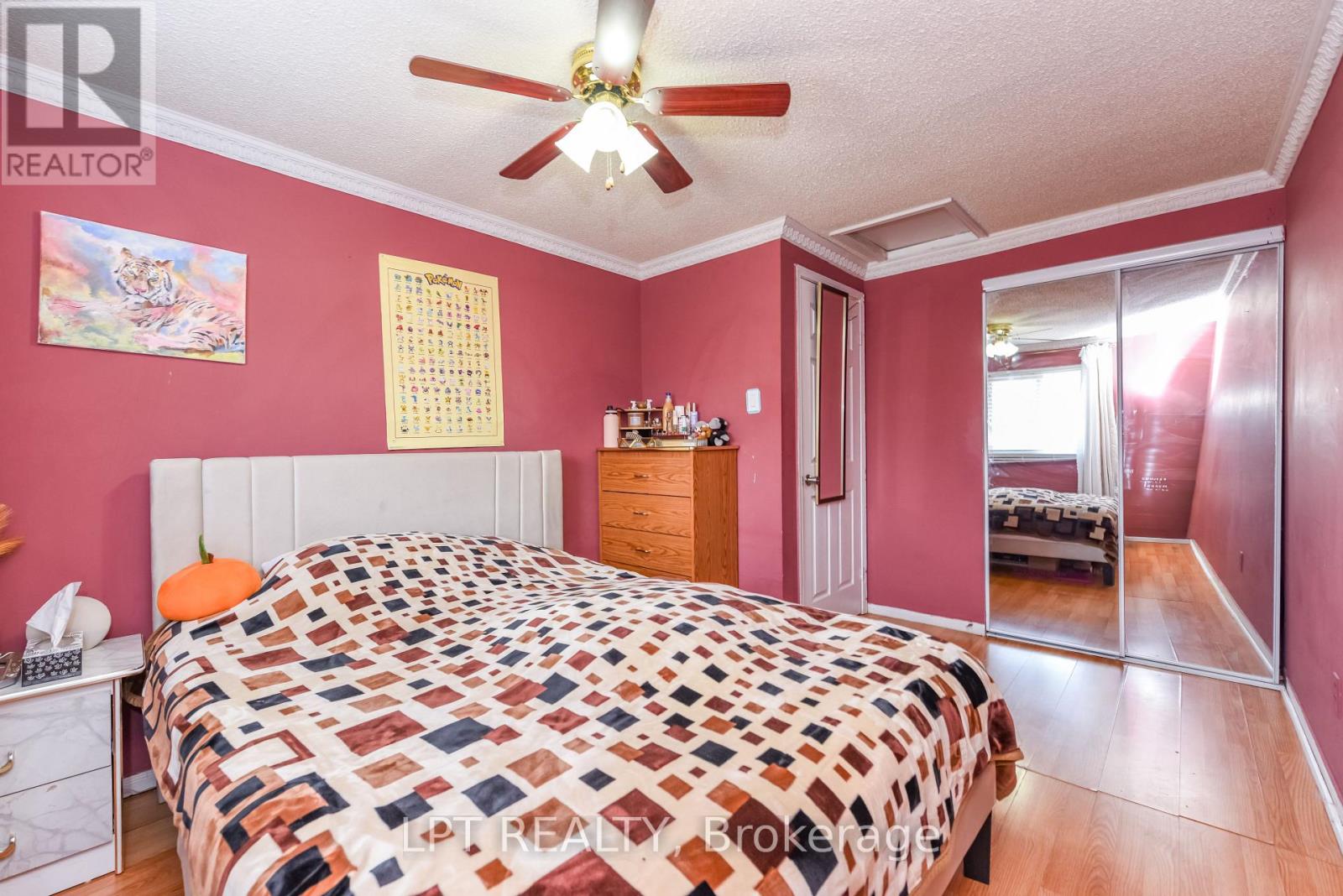 67 Kay Drive, Toronto, Ontario  M9V 4X8 - Photo 35 - W12983412