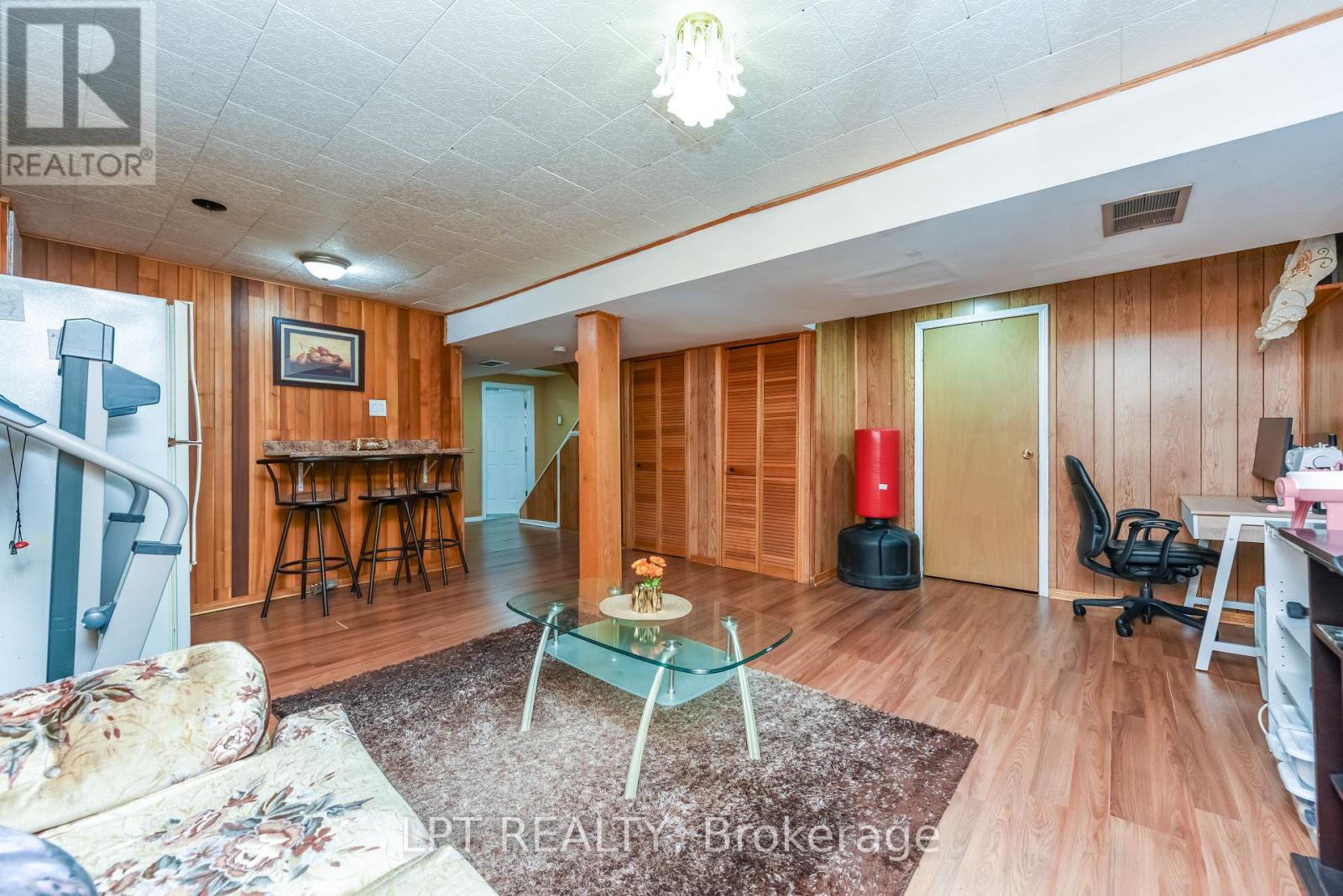 67 Kay Drive, Toronto, Ontario  M9V 4X8 - Photo 37 - W12983412