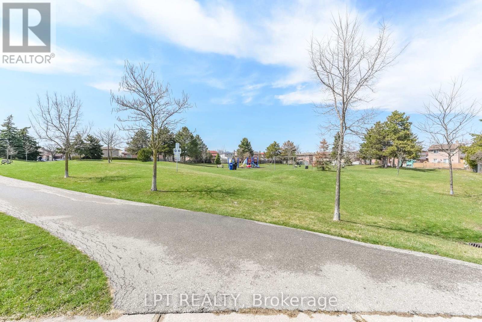 67 Kay Drive, Toronto, Ontario  M9V 4X8 - Photo 48 - W12983412