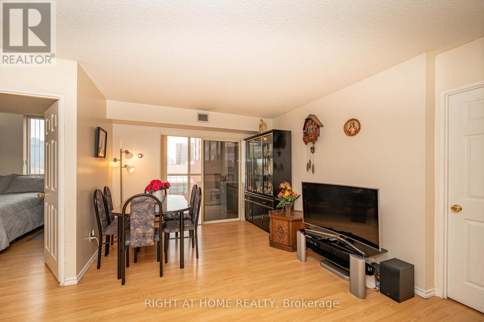 508 - 265 Enfield Place, Mississauga, Ontario  L5B 3Y7 - Photo 19 - W12983436