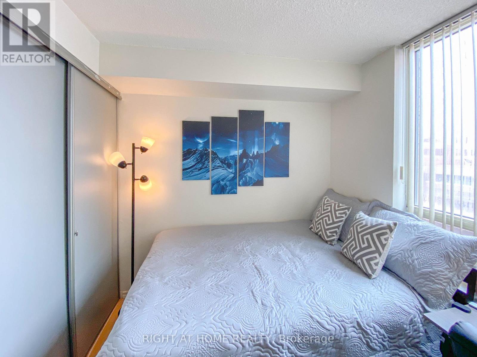 508 - 265 Enfield Place, Mississauga, Ontario  L5B 3Y7 - Photo 21 - W12983436