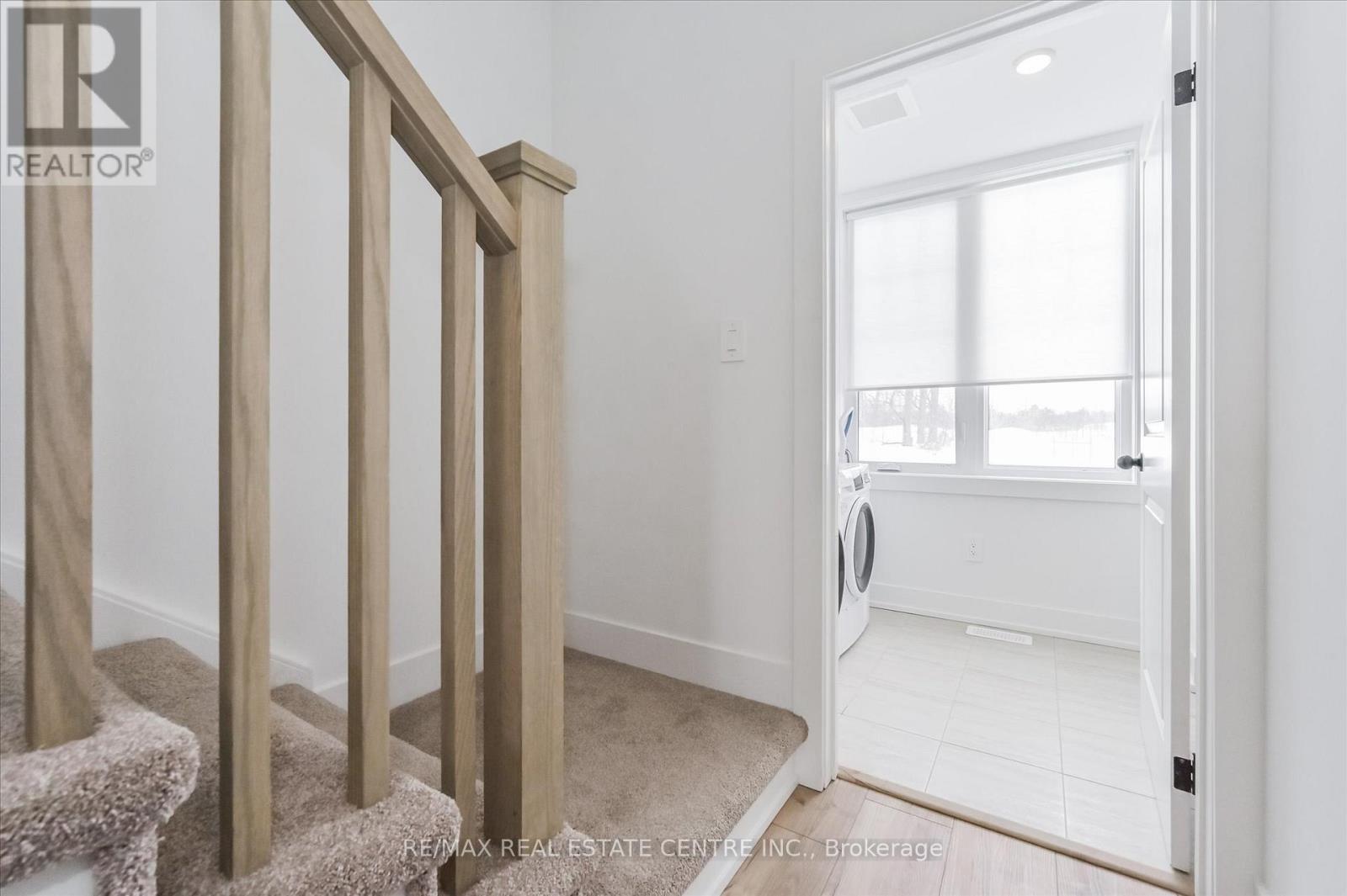 3 - 690 Broadway Avenue, Orangeville, Ontario  L9W 5C8 - Photo 23 - W12983458