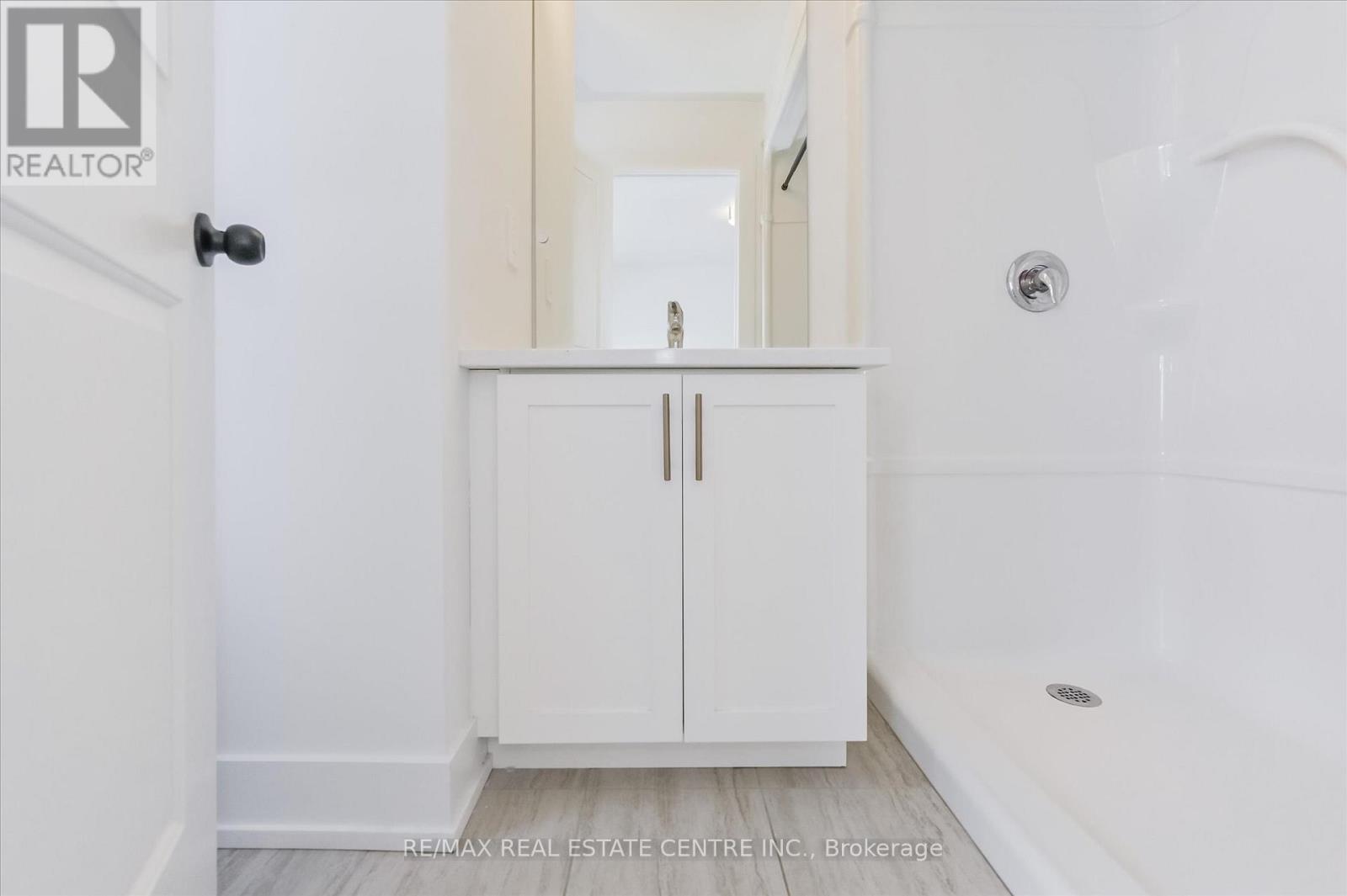 3 - 690 Broadway Avenue, Orangeville, Ontario  L9W 5C8 - Photo 31 - W12983458