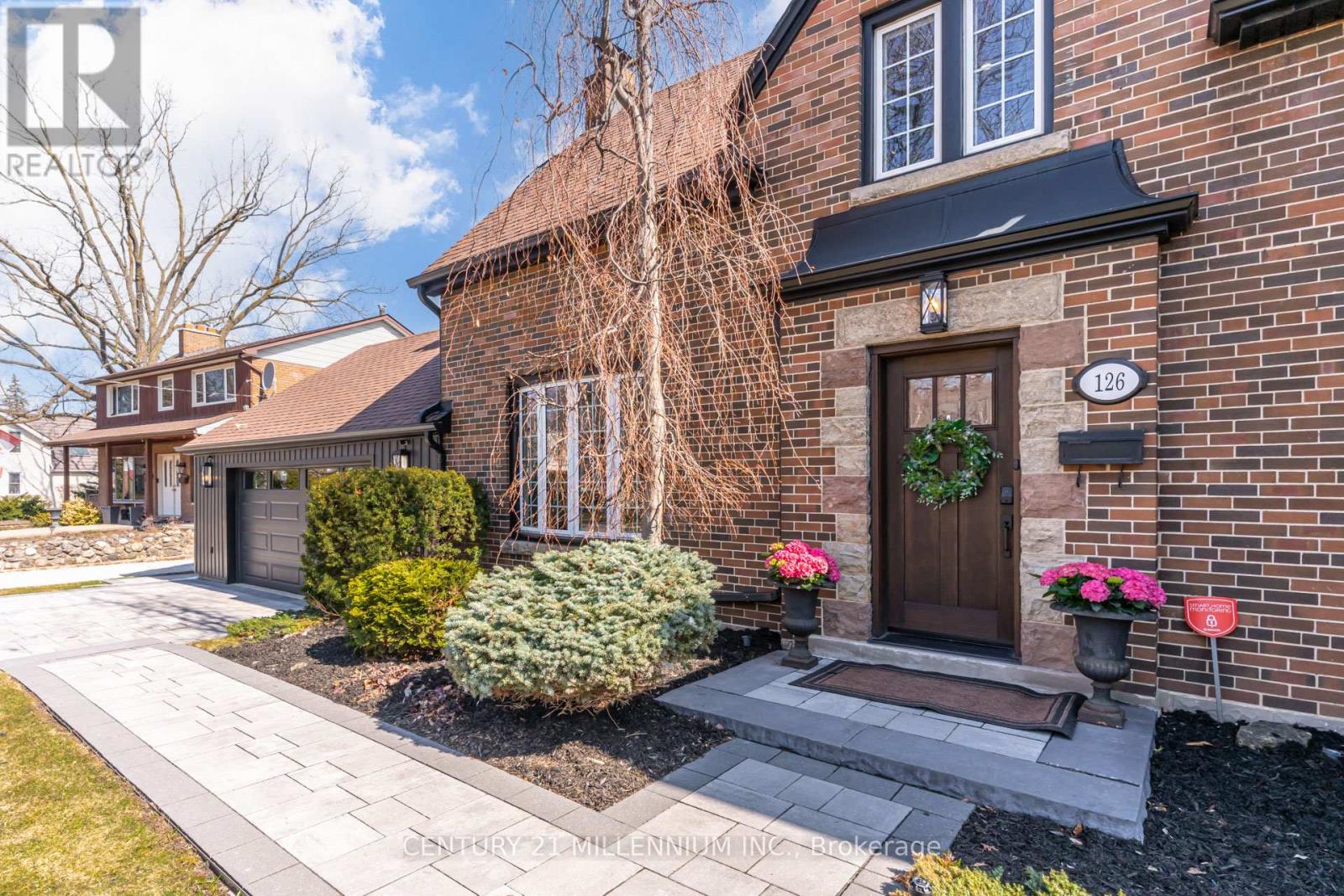 126 Elizabeth Street S, Brampton, Ontario  L6Y 1R5 - Photo 4 - W12983460