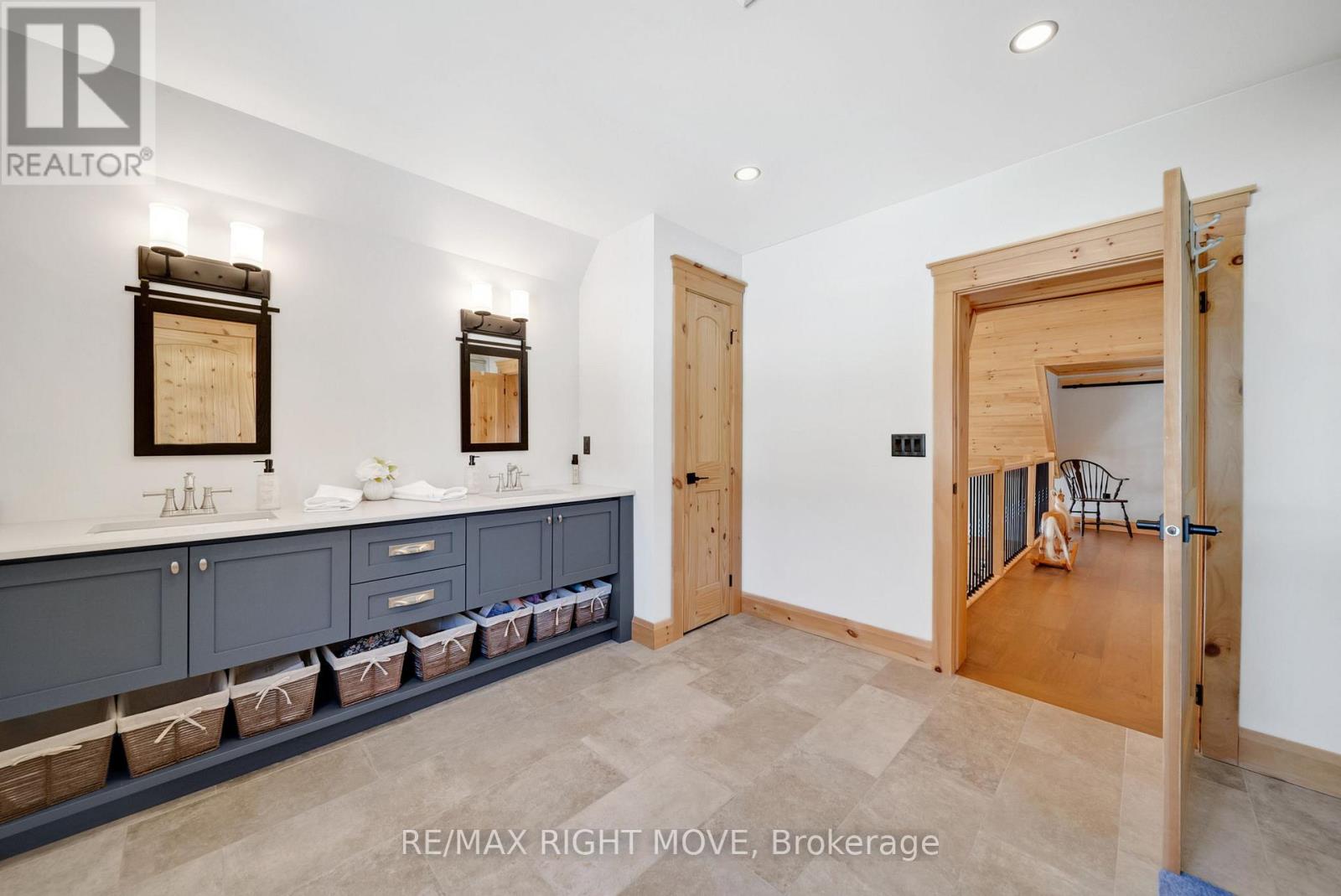 1935 Mcleod Drive, Severn, Ontario P0E 1N0 - Photo 26 - S12853464