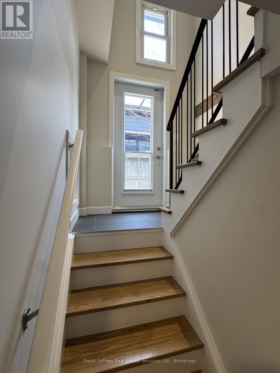 Lower Level - 40 Bond Street, Oakville, Ontario  L6K 1L7 - Photo 21 - W12983508