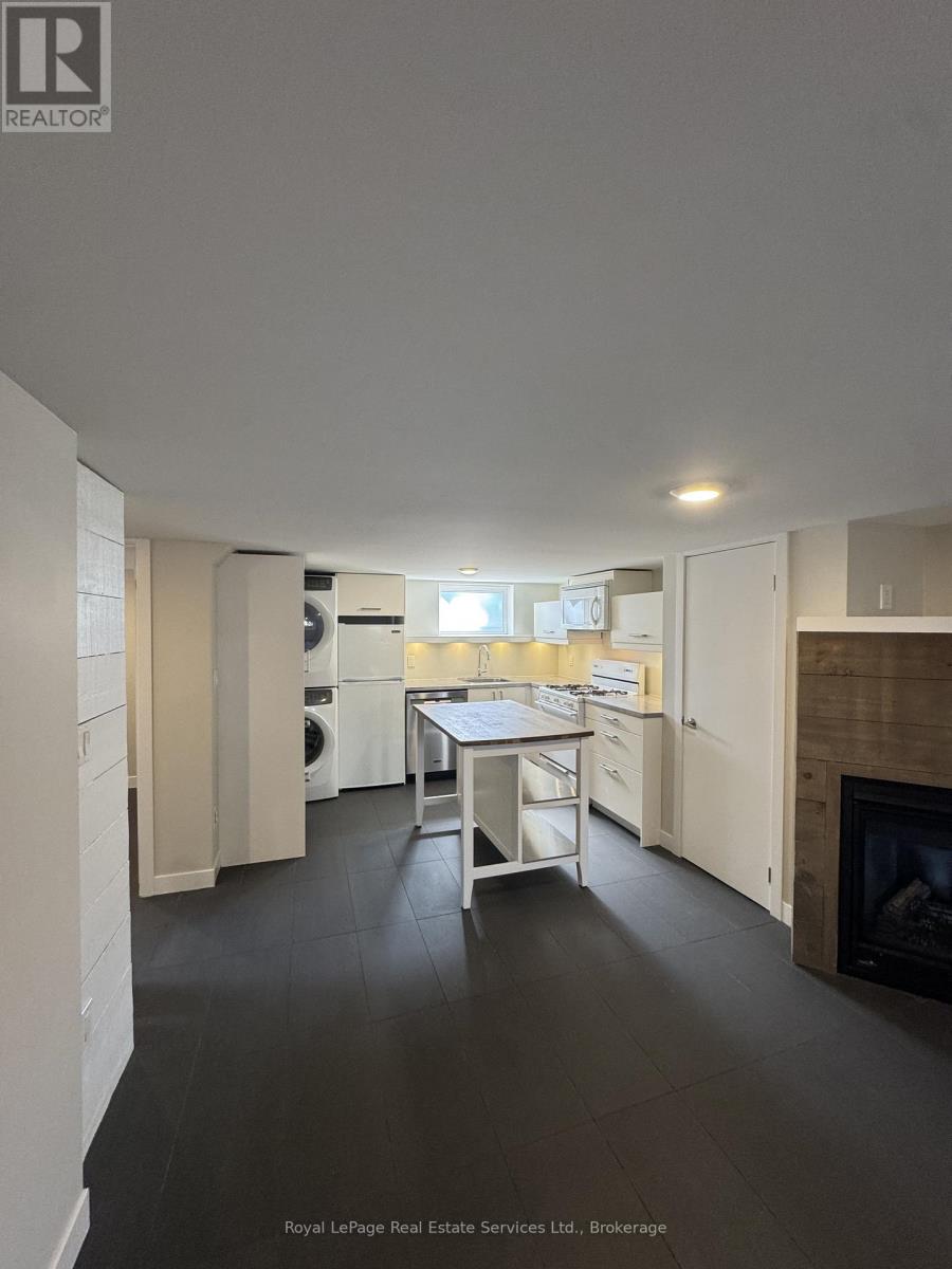 Lower Level - 40 Bond Street, Oakville, Ontario  L6K 1L7 - Photo 7 - W12983508