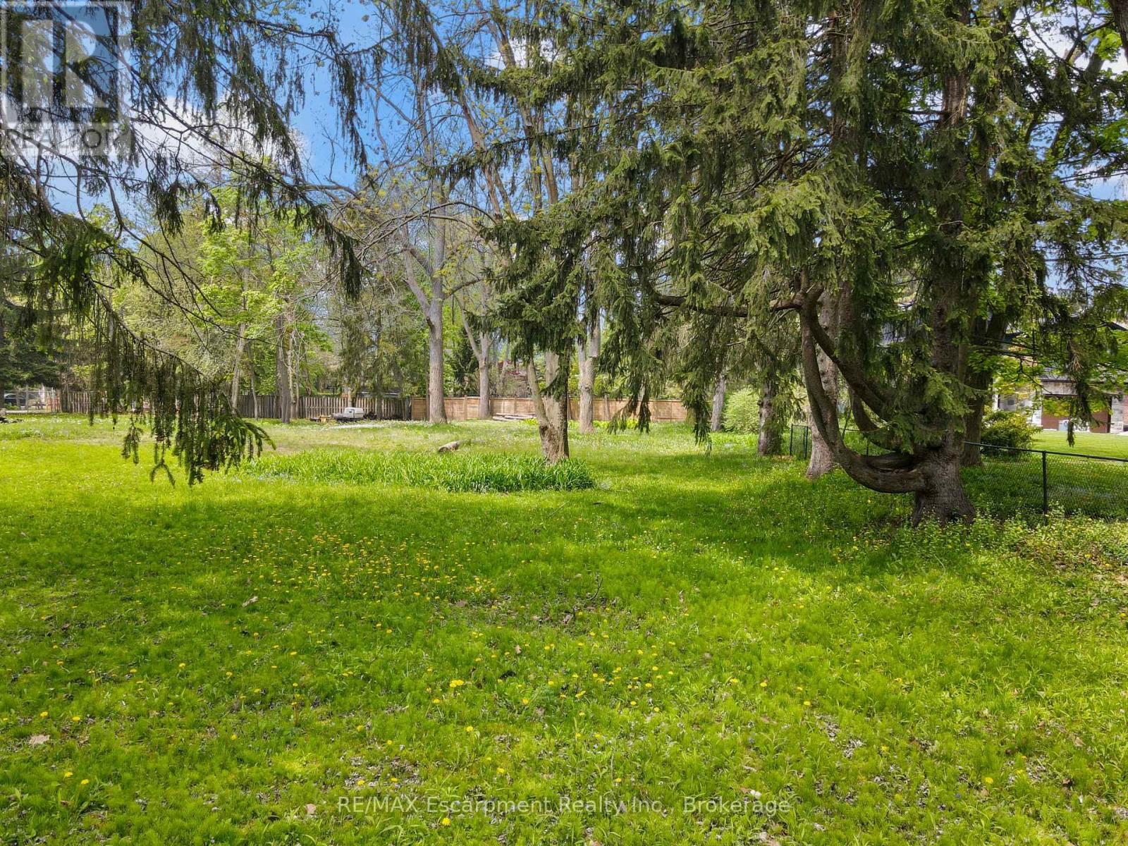 2322 Bennington Gate, Oakville, Ontario  L6J 6C2 - Photo 12 - W12983774