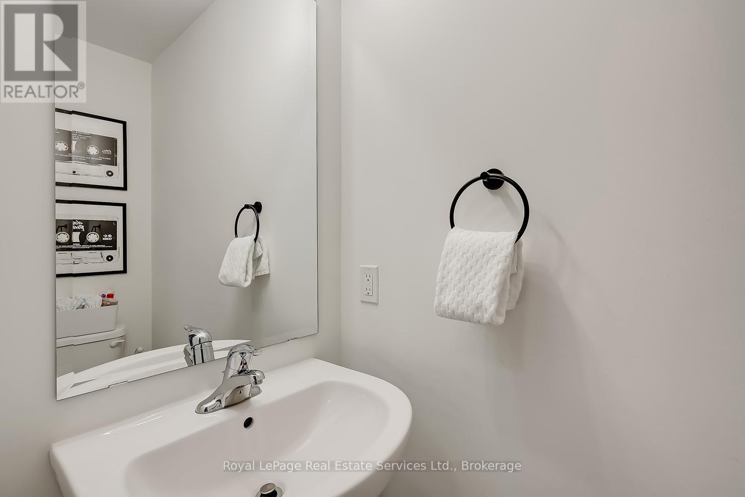 34 - 383 Dundas Street E, Hamilton, Ontario  L8B 1X6 - Photo 24 - X12983822