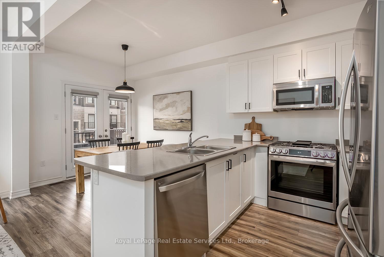 34 - 383 Dundas Street E, Hamilton, Ontario  L8B 1X6 - Photo 7 - X12983822