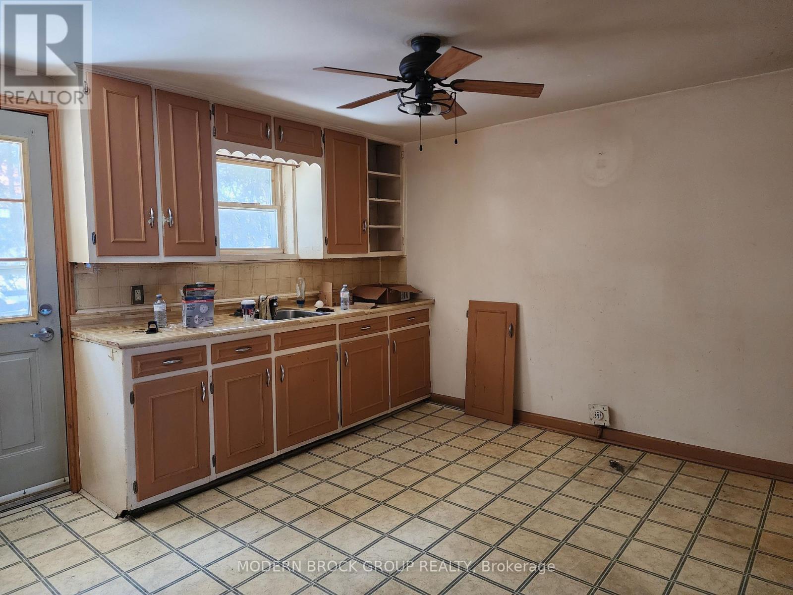 1079-1089 Edward Street, Prescott, Ontario  K0E 1T0 - Photo 28 - X12983824