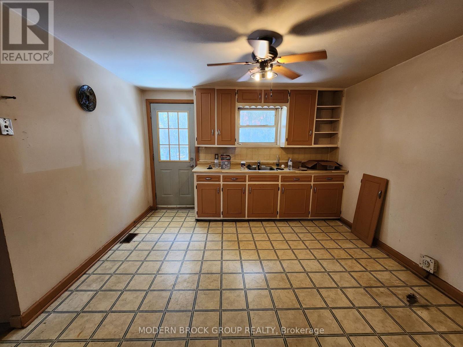 1079-1089 Edward Street, Prescott, Ontario  K0E 1T0 - Photo 29 - X12983824