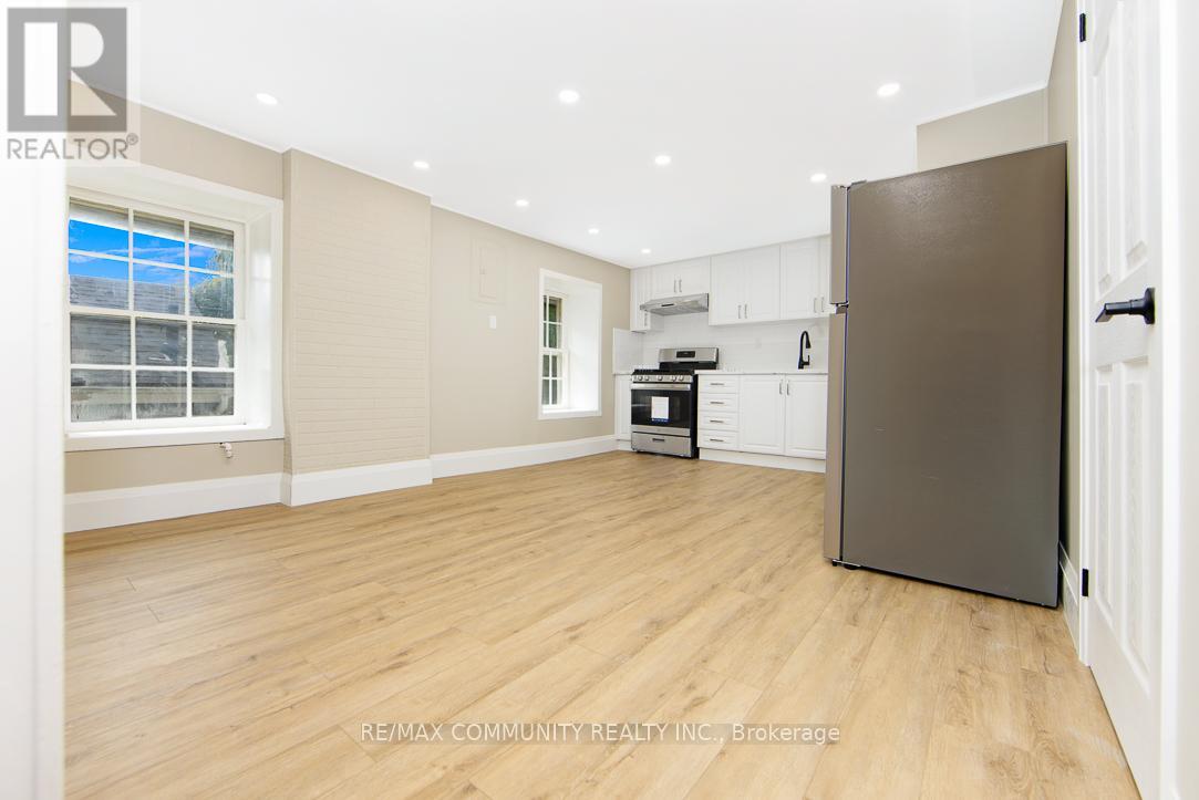 2 - 1130 King Street E, Cambridge, Ontario  N3H 3P6 - Photo 8 - X12983372