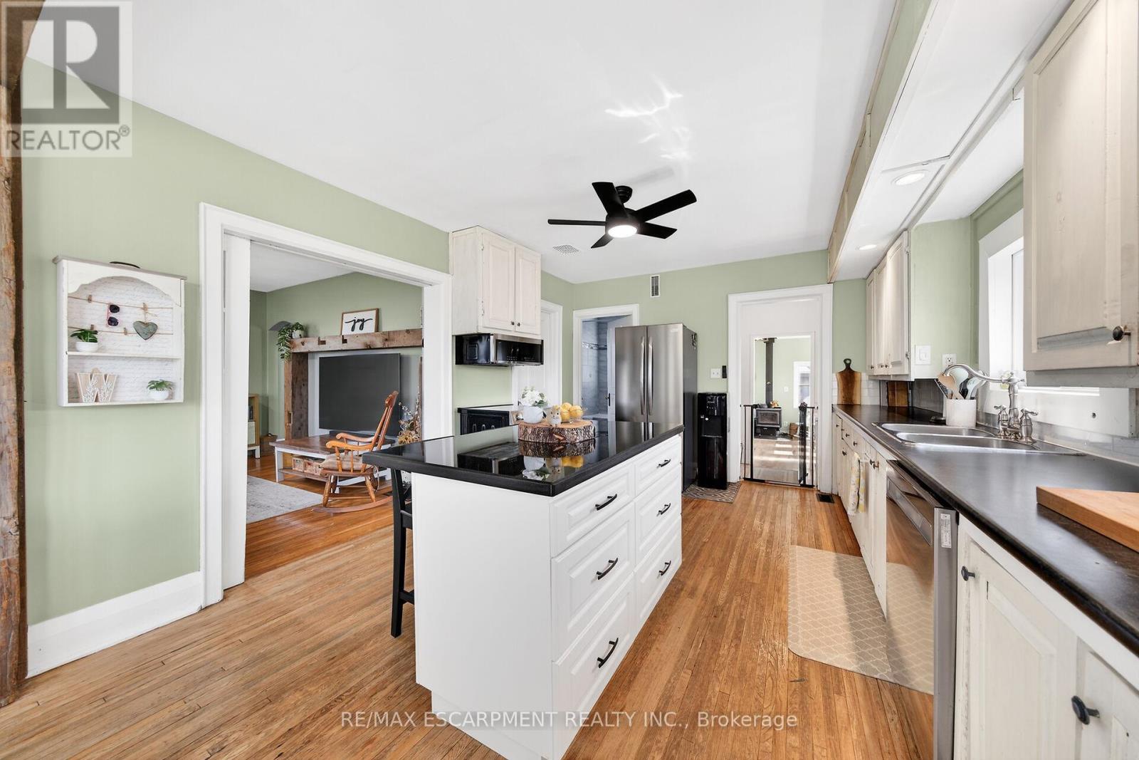 984 Cheapside Road, Haldimand, Ontario  N0A 1J0 - Photo 15 - X12983382