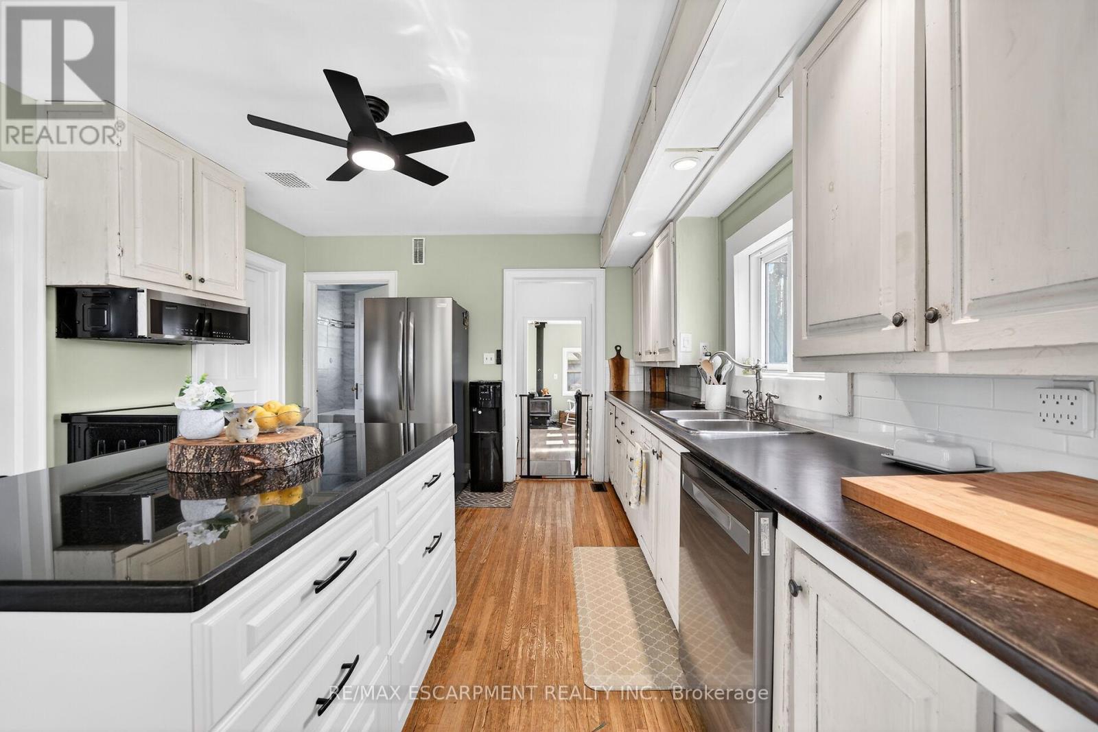 984 Cheapside Road, Haldimand, Ontario  N0A 1J0 - Photo 16 - X12983382