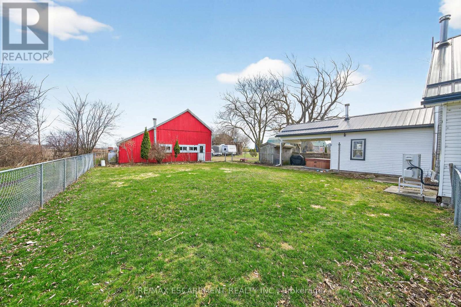 984 Cheapside Road, Haldimand, Ontario  N0A 1J0 - Photo 37 - X12983382