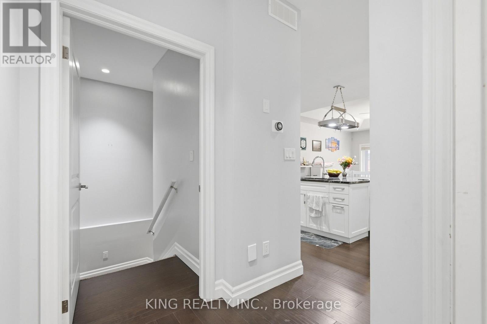 914 Ellrose Avenue, Windsor, Ontario  N8Y 3W9 - Photo 13 - X12983384