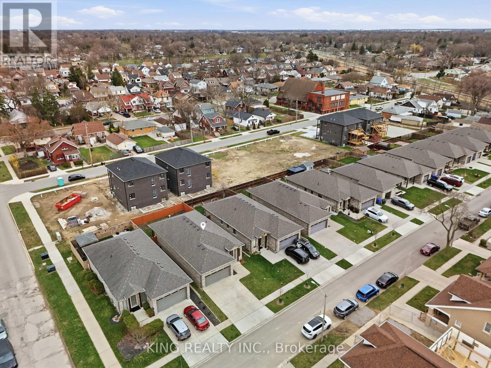 914 Ellrose Avenue, Windsor, Ontario  N8Y 3W9 - Photo 3 - X12983384