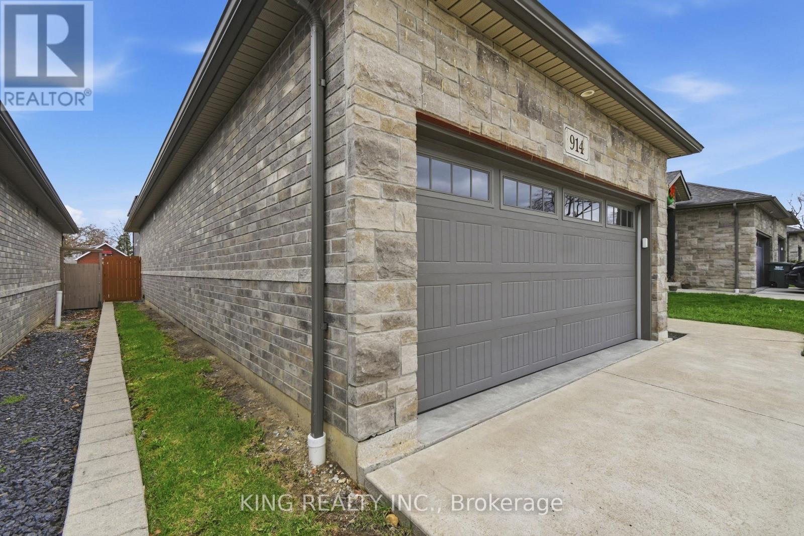 914 Ellrose Avenue, Windsor, Ontario  N8Y 3W9 - Photo 6 - X12983384