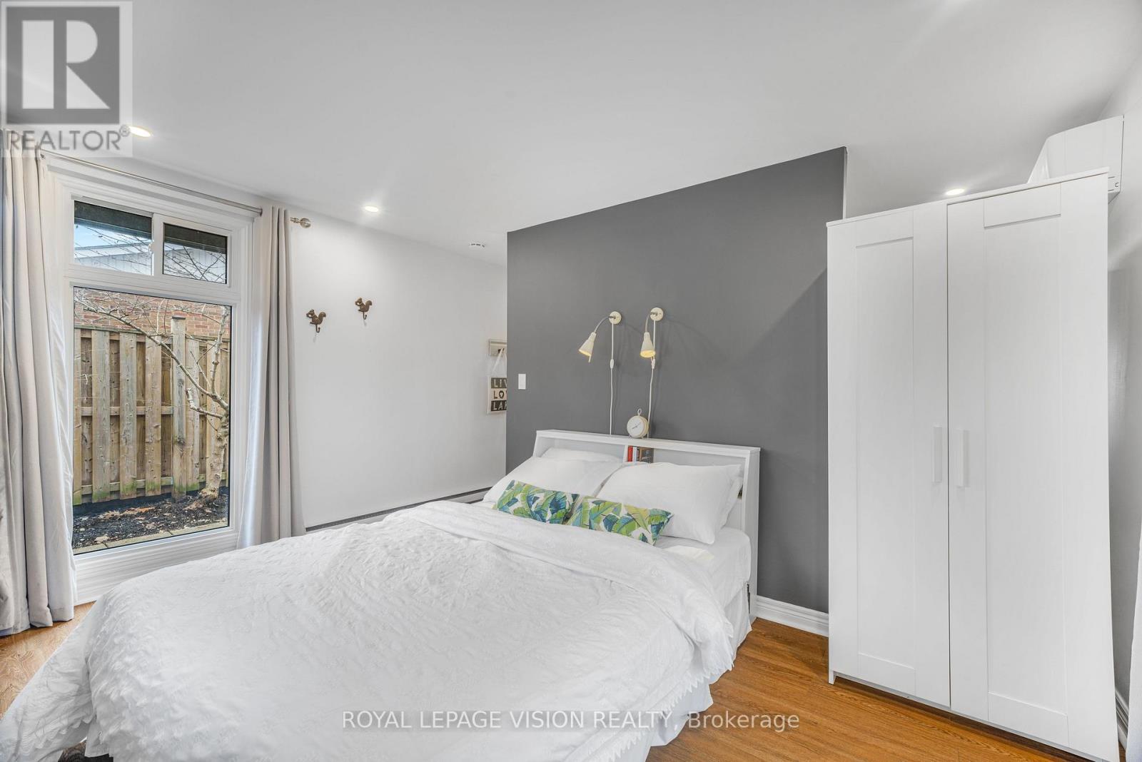 46 John Street, Norfolk, Ontario  N0A 1N7 - Photo 12 - X12983396