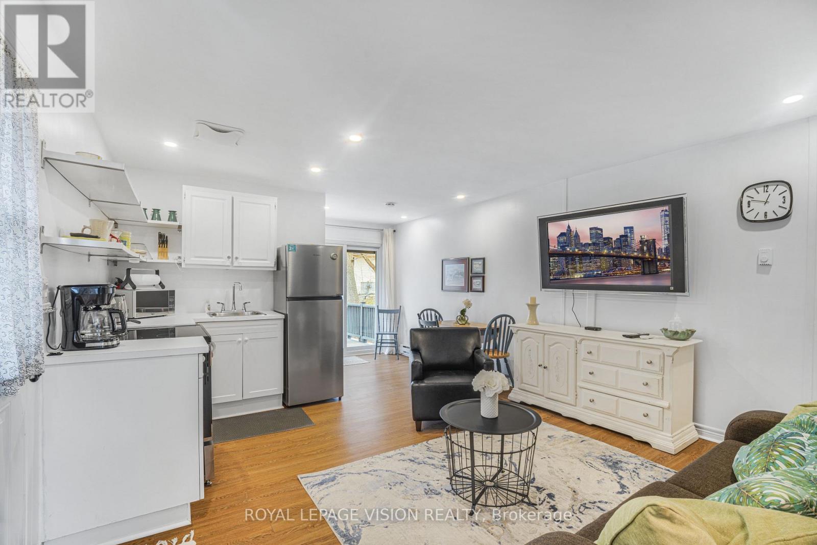 46 John Street, Norfolk, Ontario  N0A 1N7 - Photo 4 - X12983396