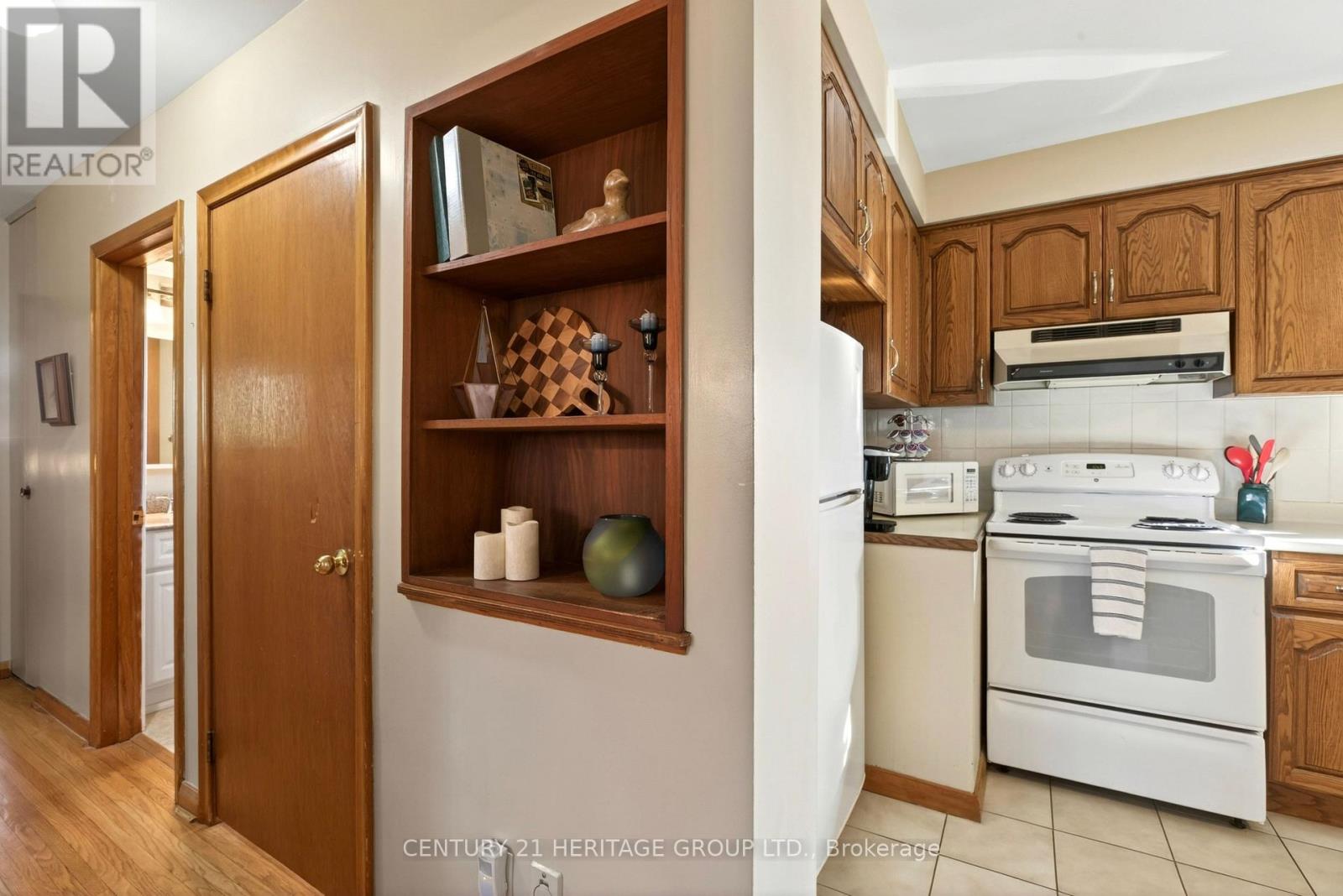 98 Cameo Avenue, Hamilton, Ontario  L8V 2H3 - Photo 16 - X12983406