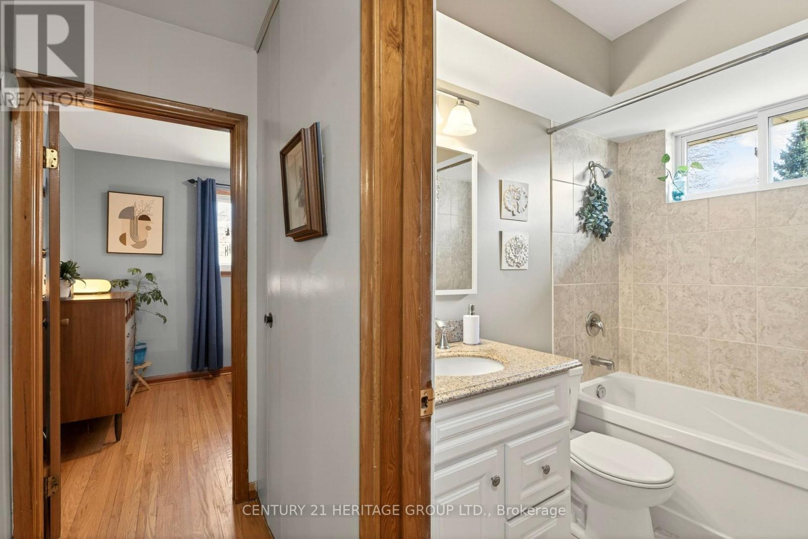 98 Cameo Avenue, Hamilton, Ontario  L8V 2H3 - Photo 23 - X12983406