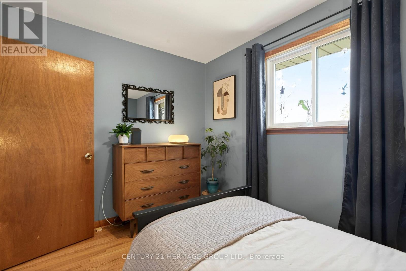 98 Cameo Avenue, Hamilton, Ontario  L8V 2H3 - Photo 28 - X12983406