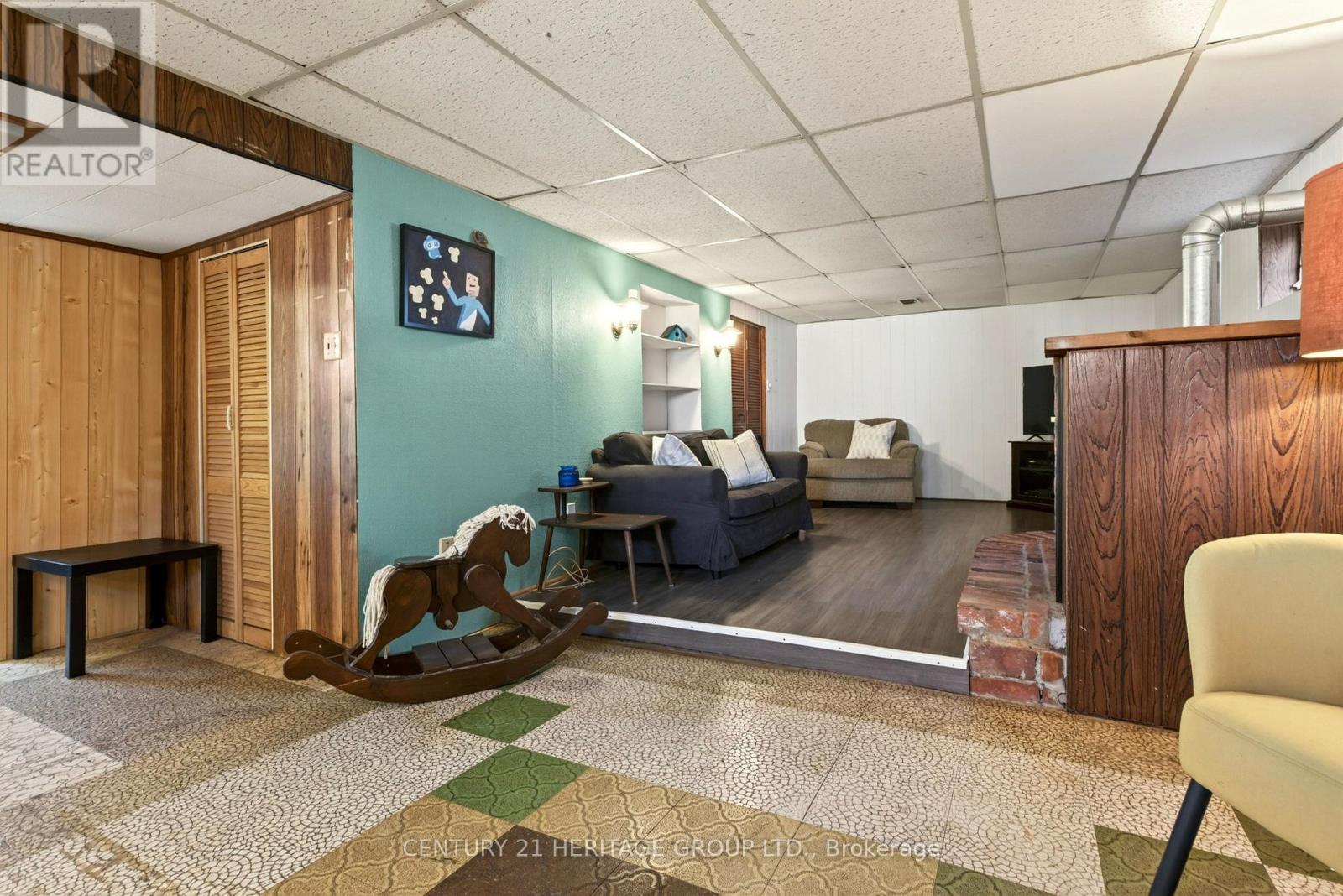 98 Cameo Avenue, Hamilton, Ontario  L8V 2H3 - Photo 36 - X12983406