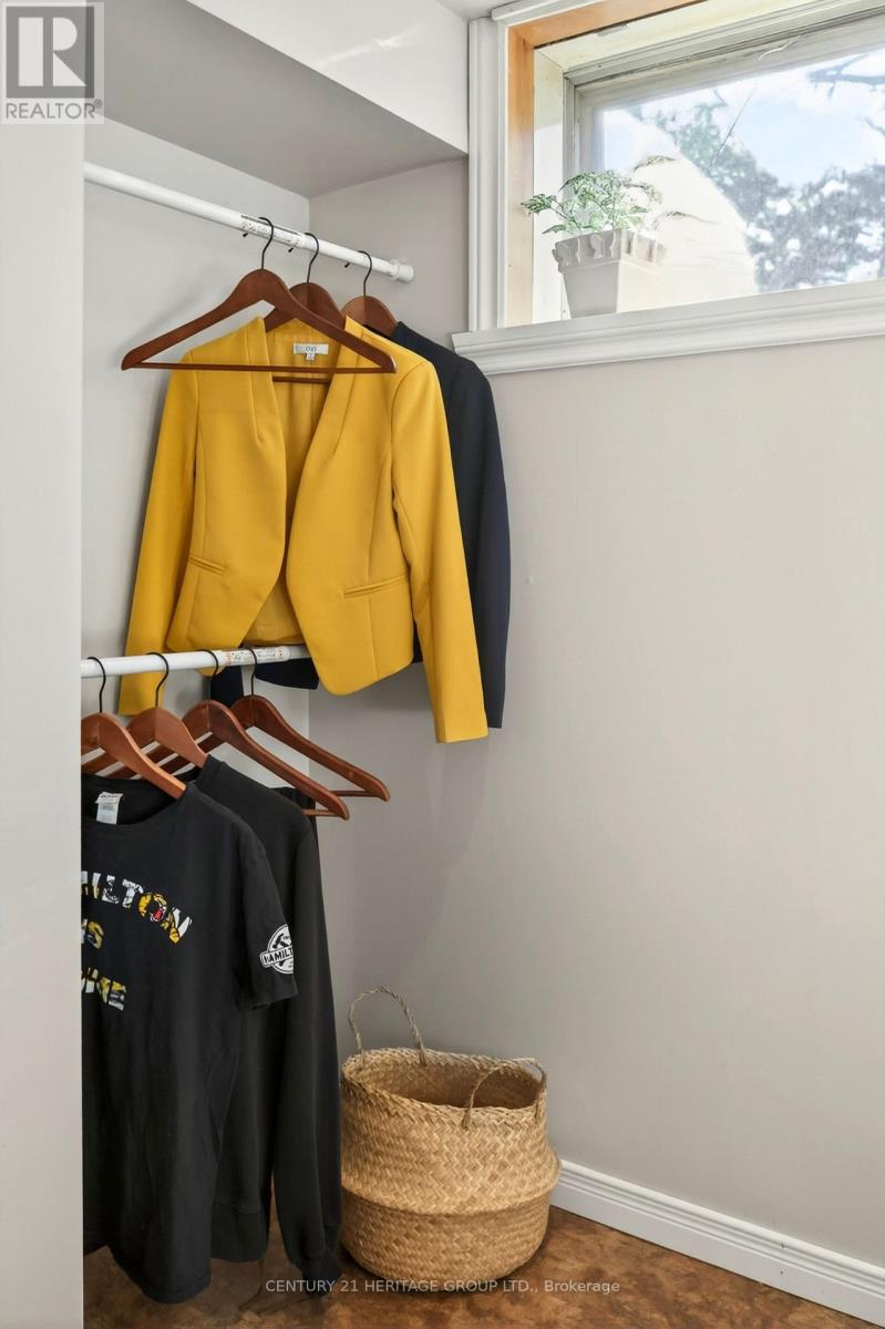 98 Cameo Avenue, Hamilton, Ontario  L8V 2H3 - Photo 43 - X12983406