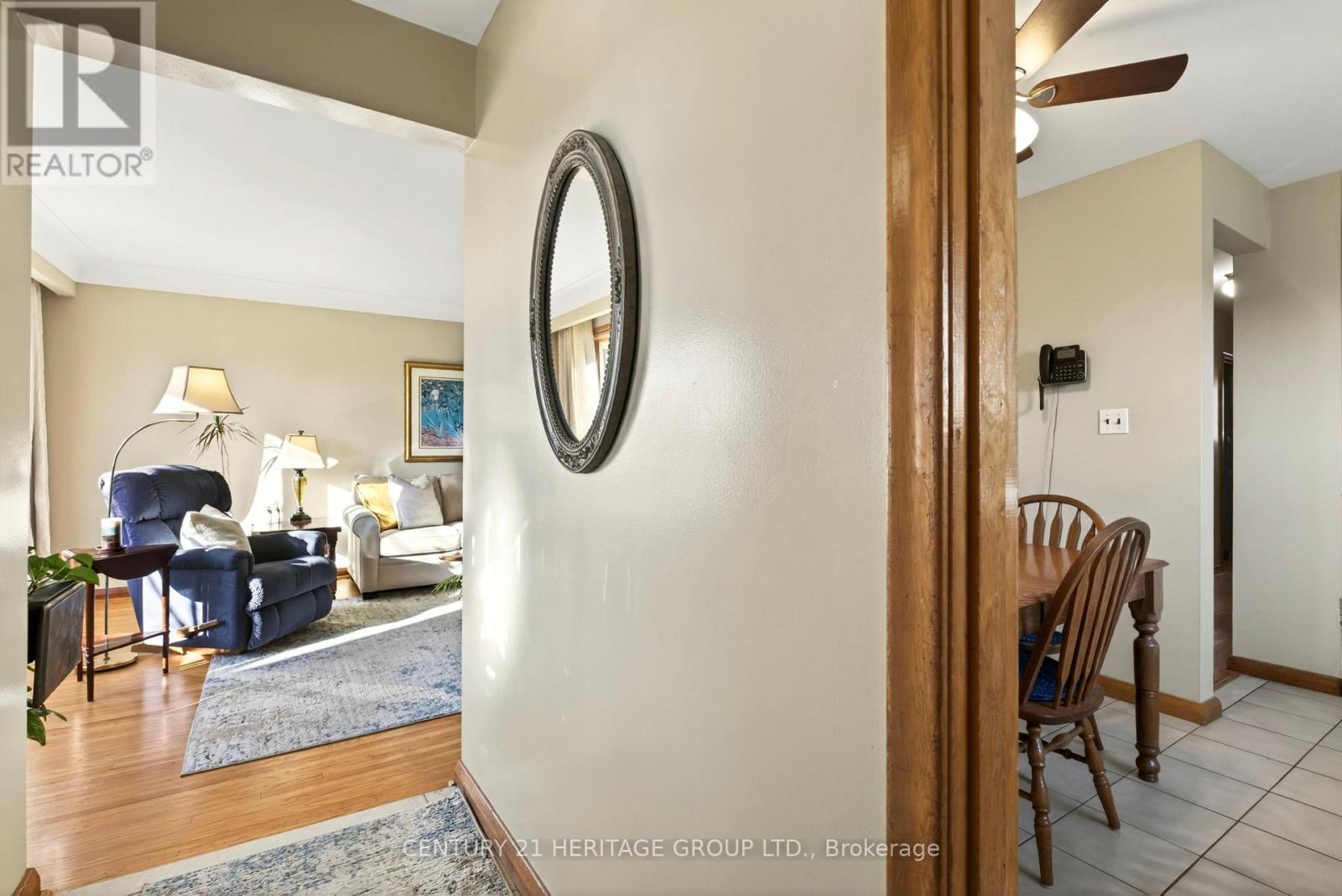 98 Cameo Avenue, Hamilton, Ontario  L8V 2H3 - Photo 6 - X12983406