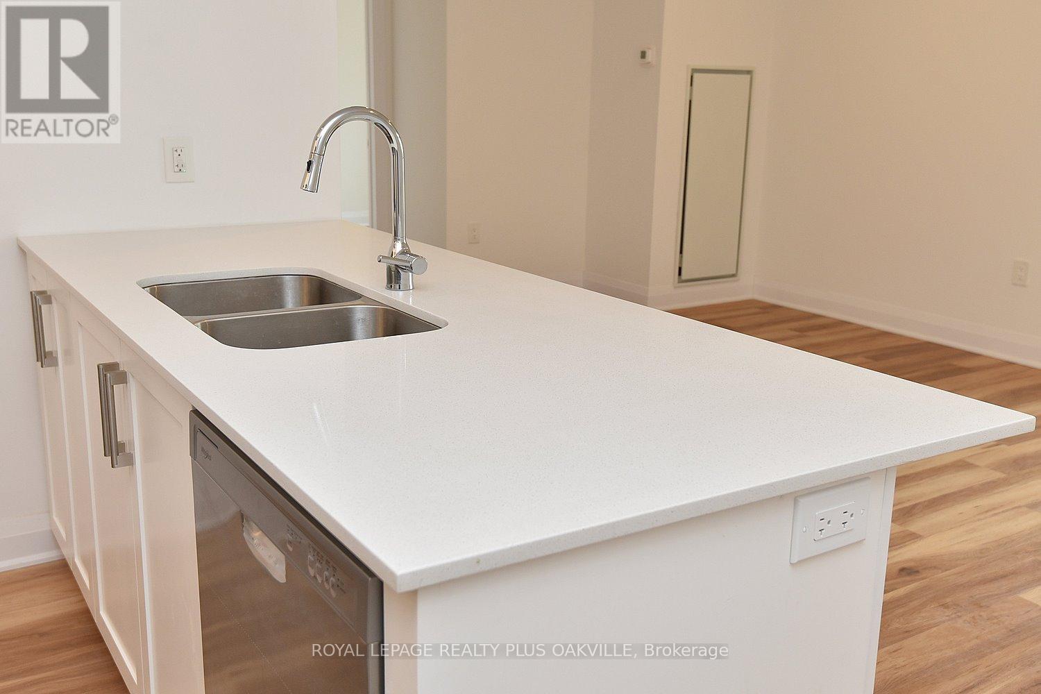 219 - 1936 Rymal Road E, Hamilton, Ontario  L0R 1P0 - Photo 11 - X12983434