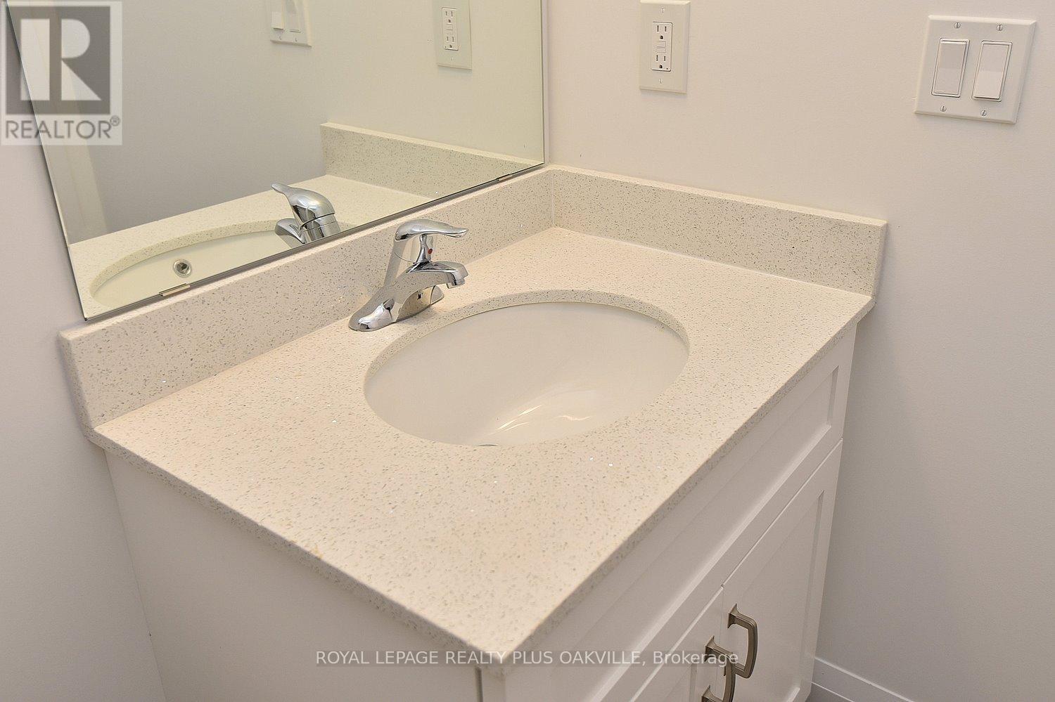 219 - 1936 Rymal Road E, Hamilton, Ontario  L0R 1P0 - Photo 24 - X12983434