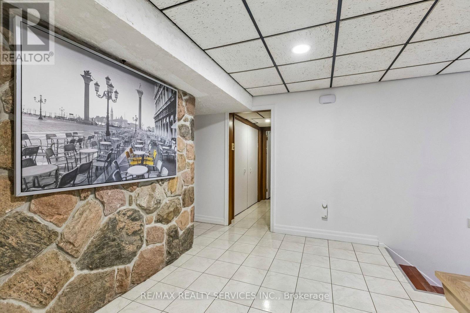 3 Chicopee Terrace, Kitchener, Ontario  N2A 1T2 - Photo 21 - X12983466