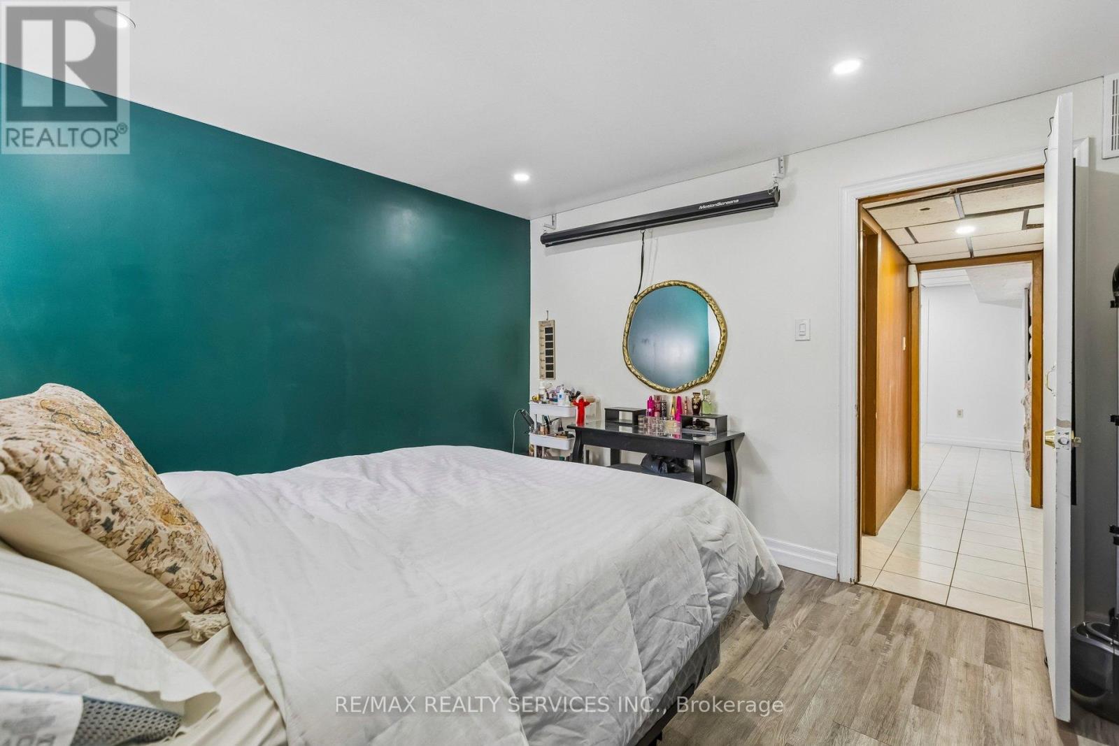 3 Chicopee Terrace, Kitchener, Ontario  N2A 1T2 - Photo 24 - X12983466