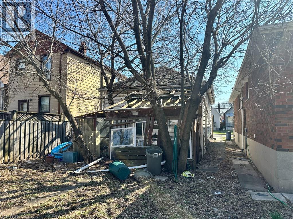 19 Vansitmart Avenue, Hamilton, Ontario  L8H 3A2 - Photo 4 - 40819658