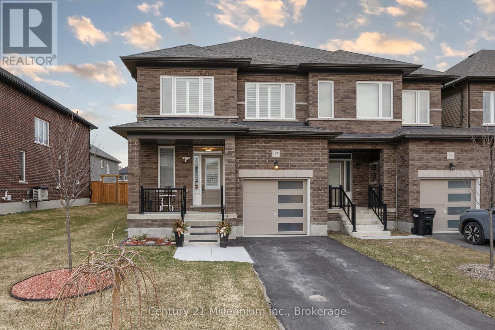 32 AUTUMN DRIVE, Wasaga Beach, Ontario