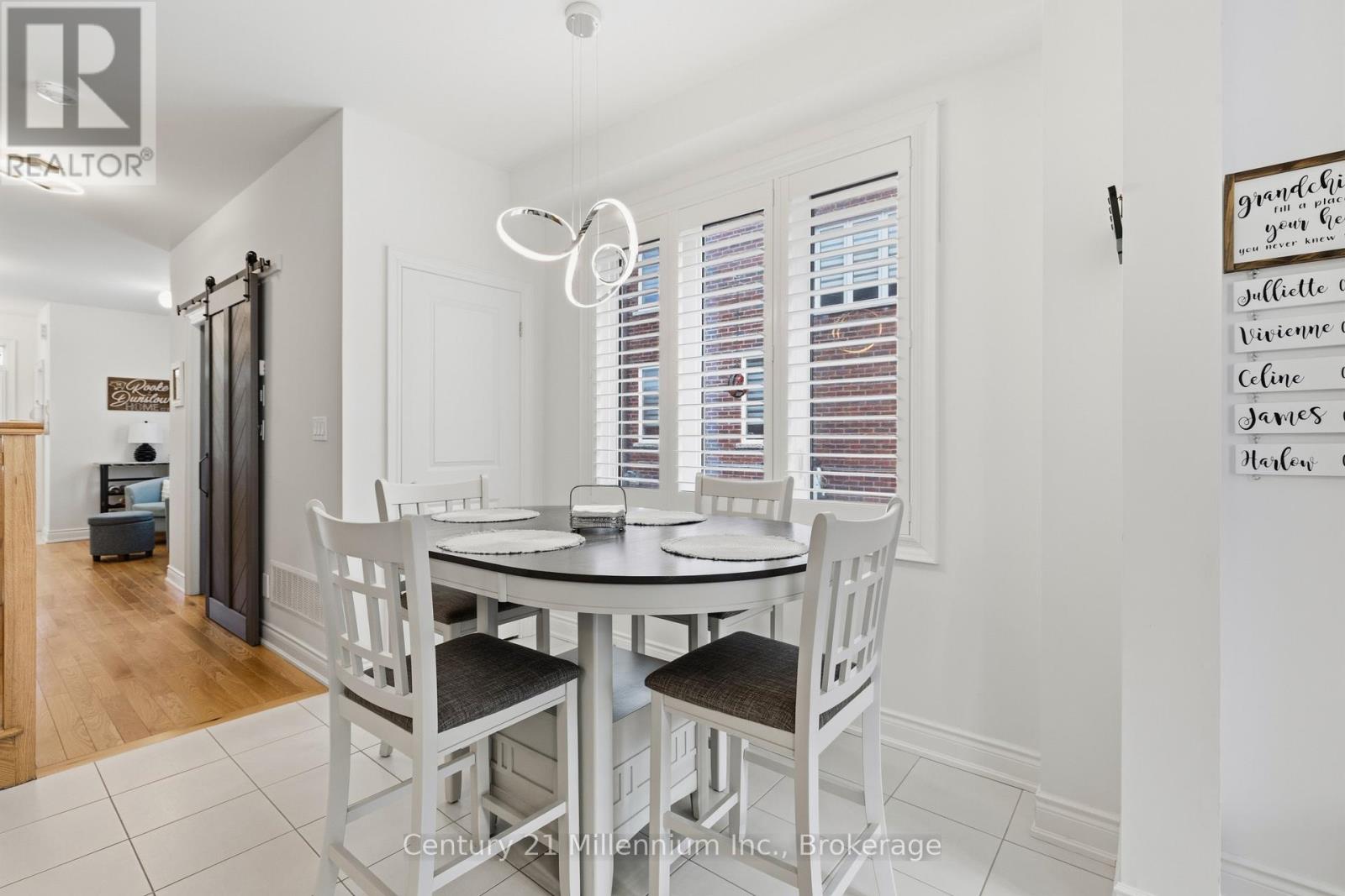 32 Autumn Drive, Wasaga Beach, Ontario L9Z 0K7 - Photo 12 - S12983736