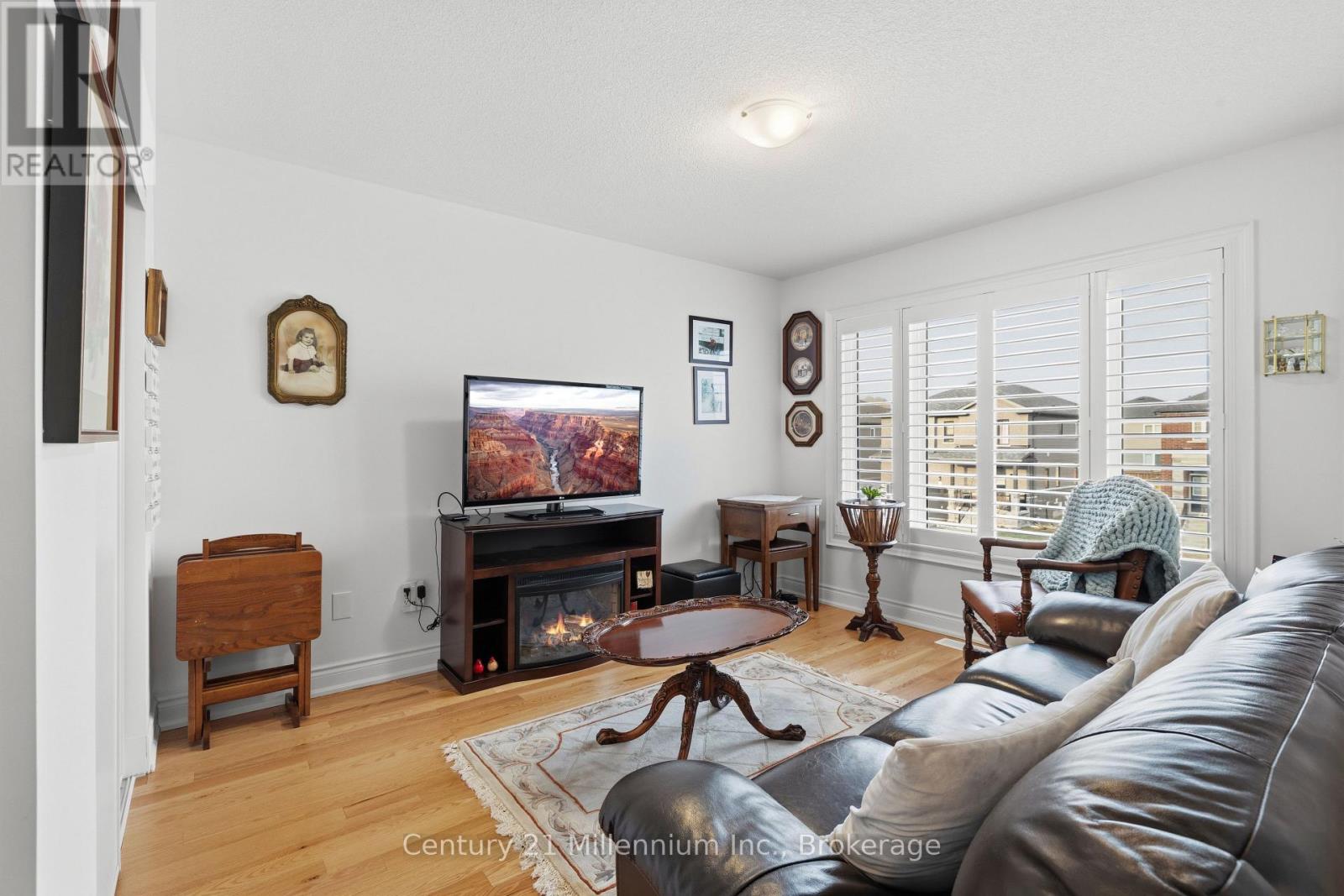 32 Autumn Drive, Wasaga Beach, Ontario L9Z 0K7 - Photo 24 - S12983736