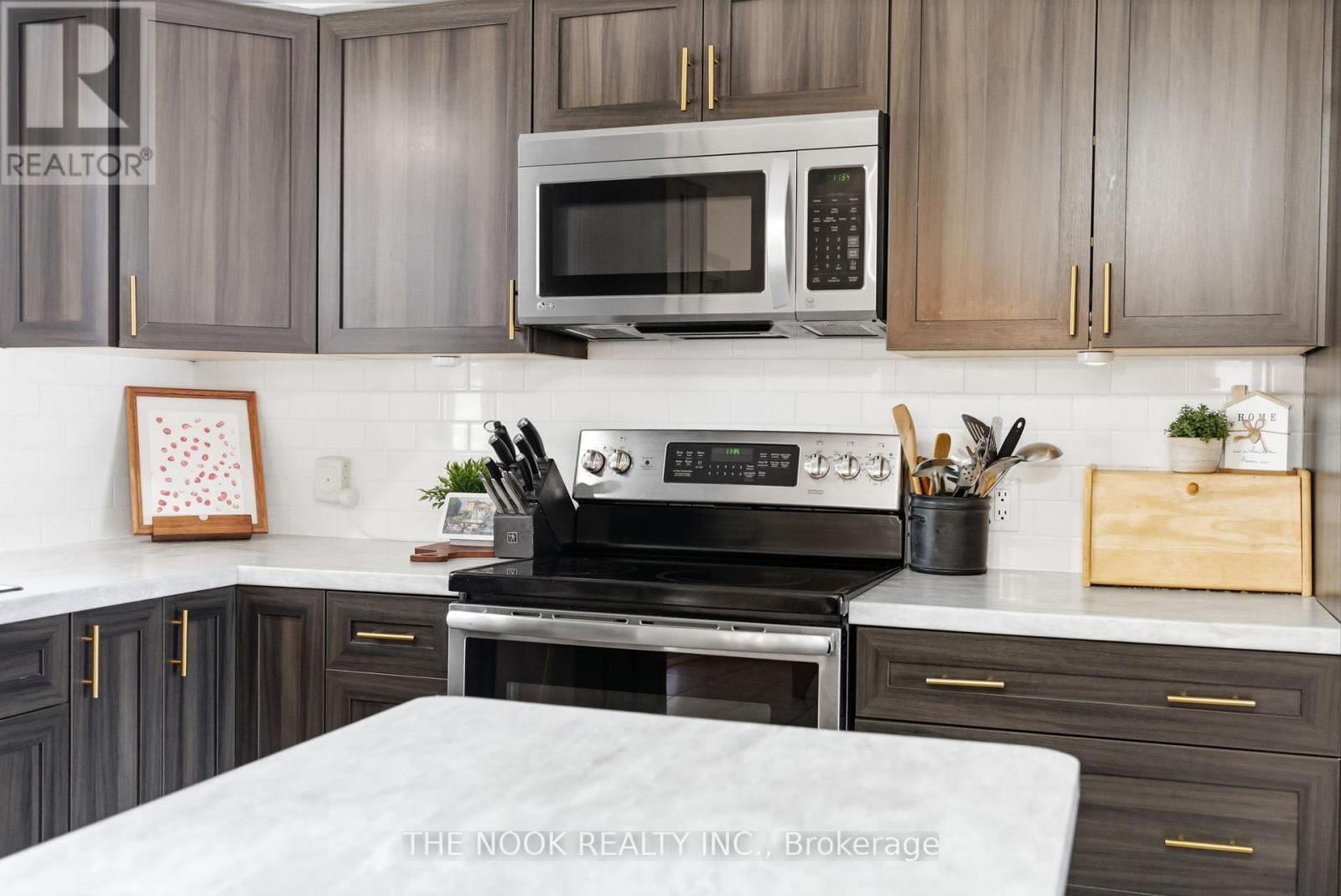 270 St. Lawrence Street E, Centre Hastings, Ontario  K0K 2K0 - Photo 16 - X12983482