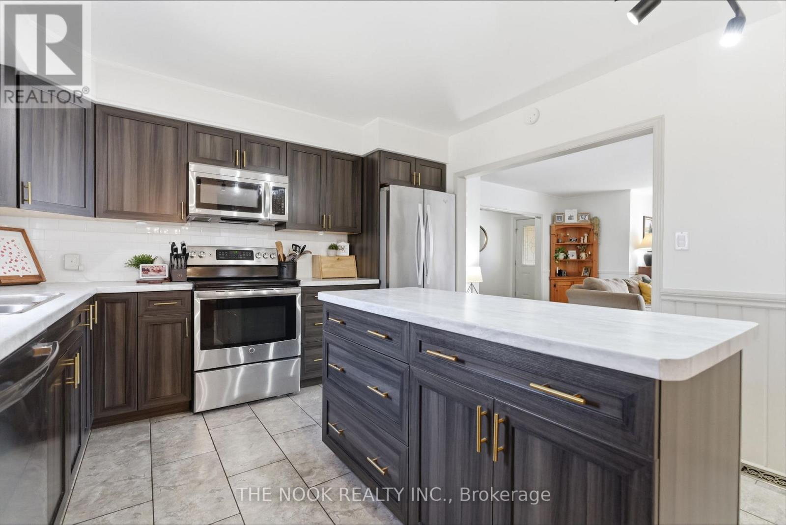 270 St. Lawrence Street E, Centre Hastings, Ontario  K0K 2K0 - Photo 17 - X12983482