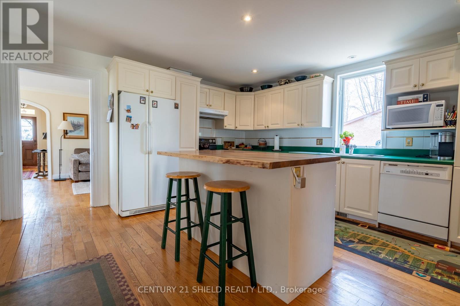 19143 County Rd 2, South Glengarry, Ontario  K6H 5R5 - Photo 16 - X12983856