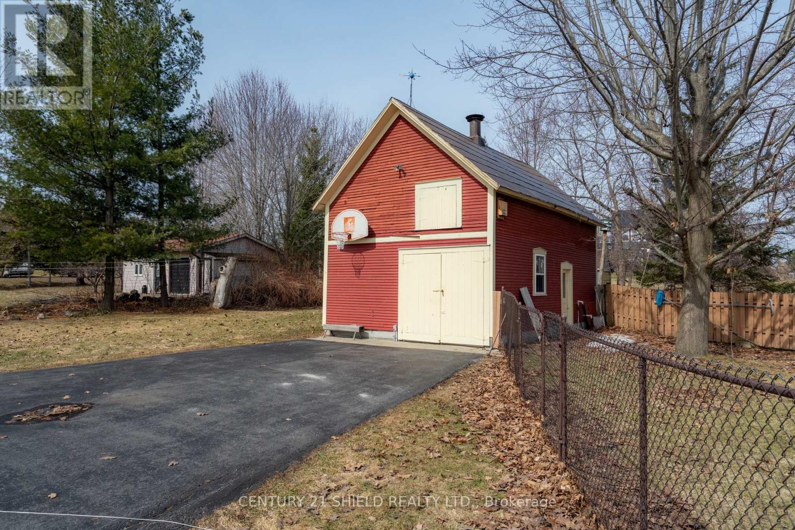 19143 County Rd 2, South Glengarry, Ontario  K6H 5R5 - Photo 37 - X12983856