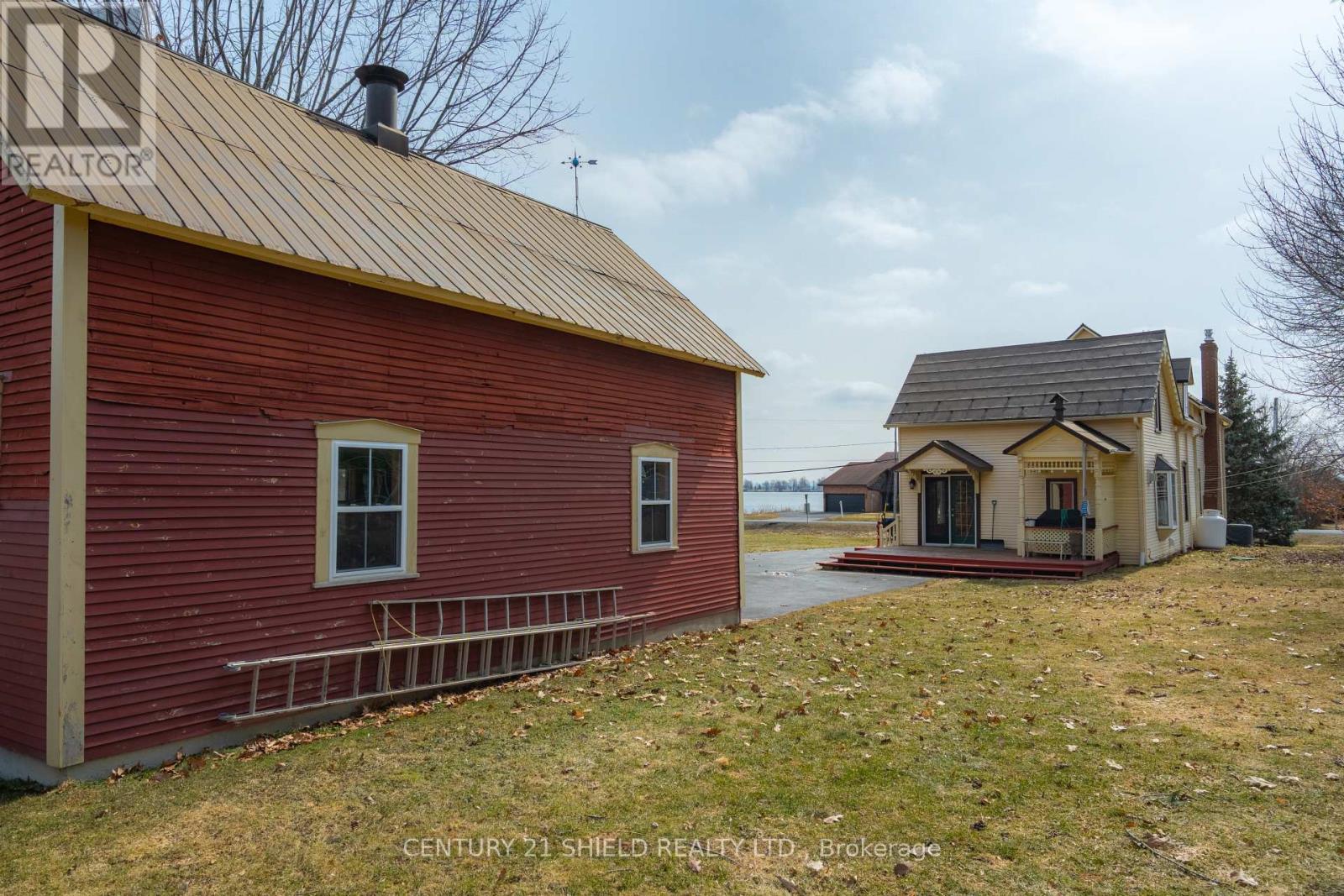 19143 County Rd 2, South Glengarry, Ontario  K6H 5R5 - Photo 45 - X12983856