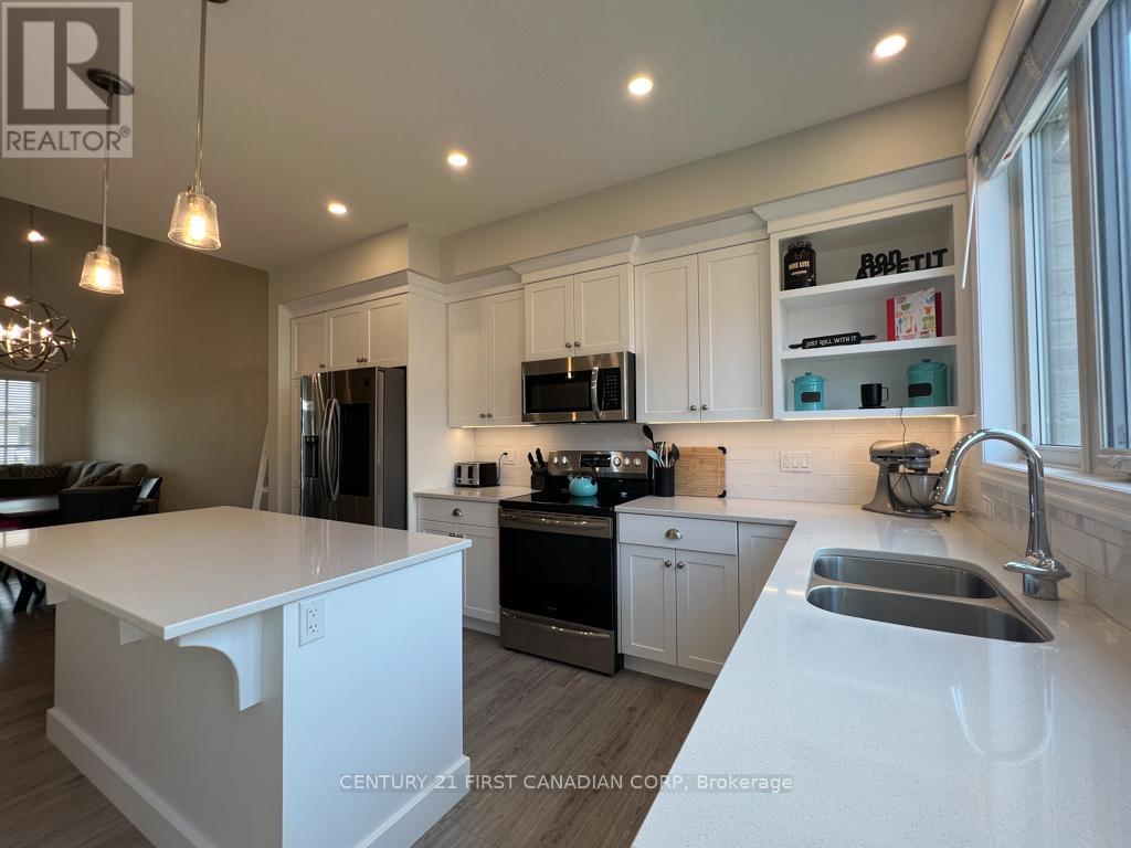 4 Sierra Street, Tillsonburg, Ontario  N4G 0J2 - Photo 10 - X12983648