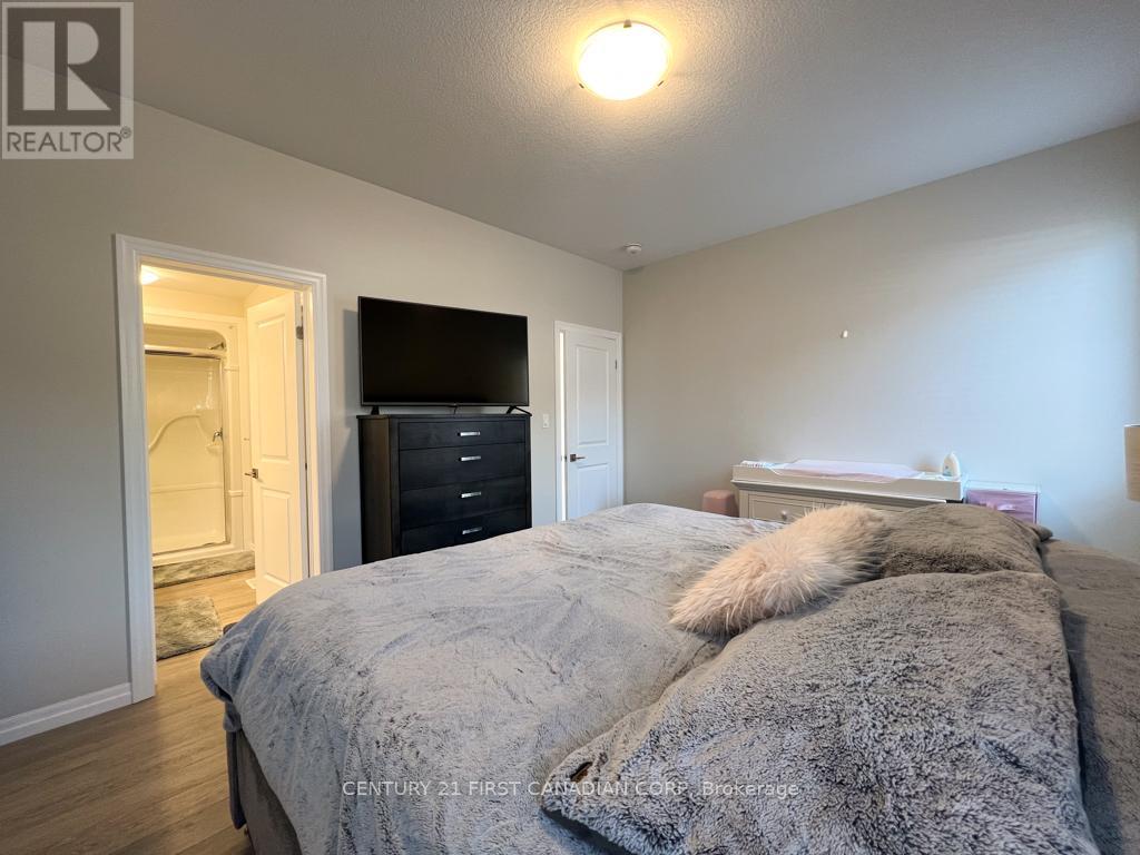 4 Sierra Street, Tillsonburg, Ontario  N4G 0J2 - Photo 12 - X12983648