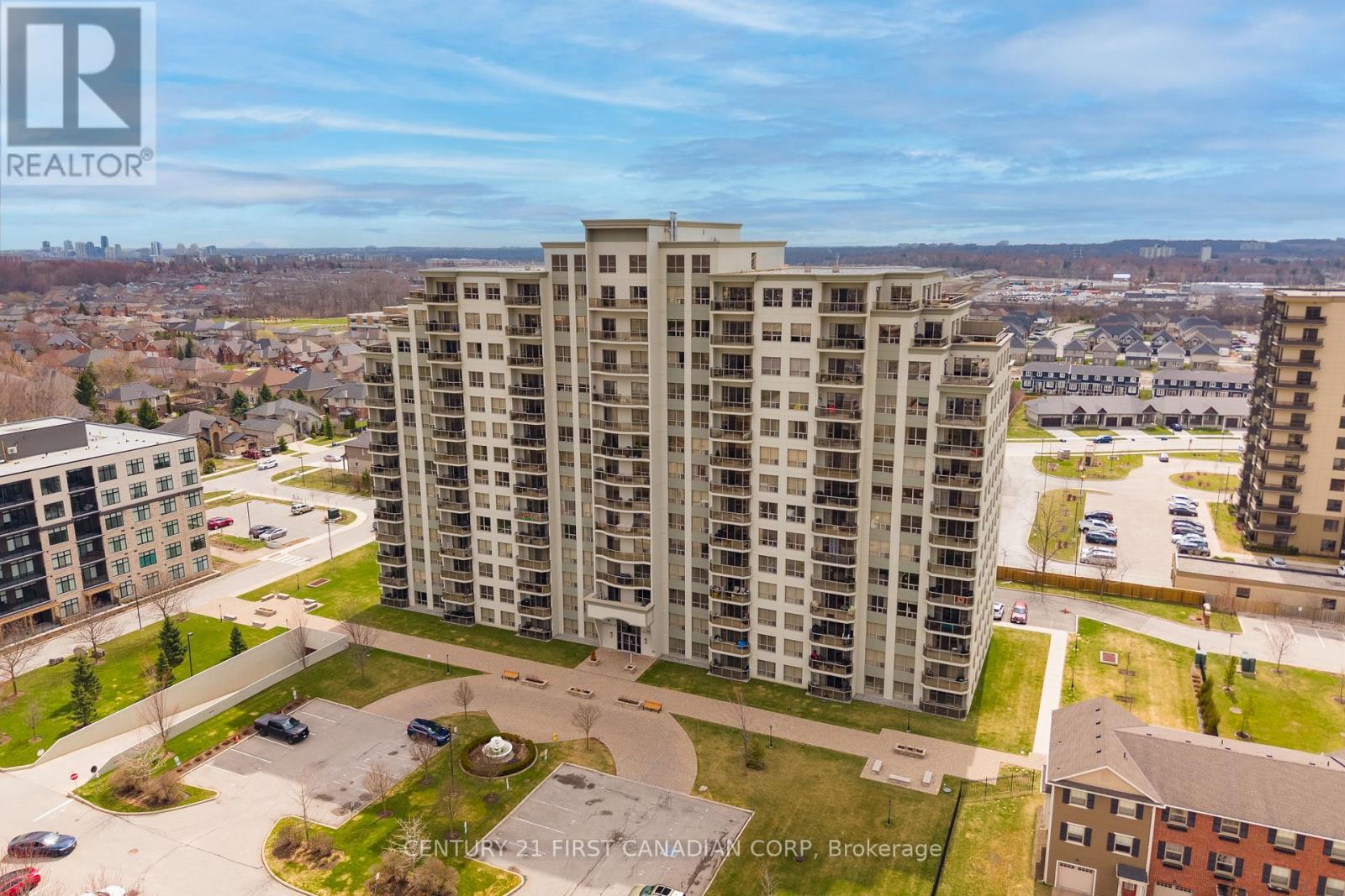 307 - 1030 Coronation Drive, London North, Ontario  N6G 0G5 - Photo 2 - X12983652