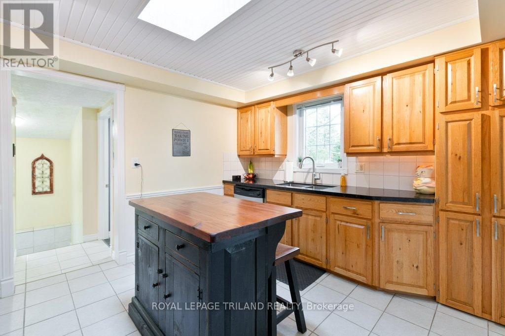 137 St George Street, Central Elgin, Ontario  N5P 2M3 - Photo 13 - X12983656