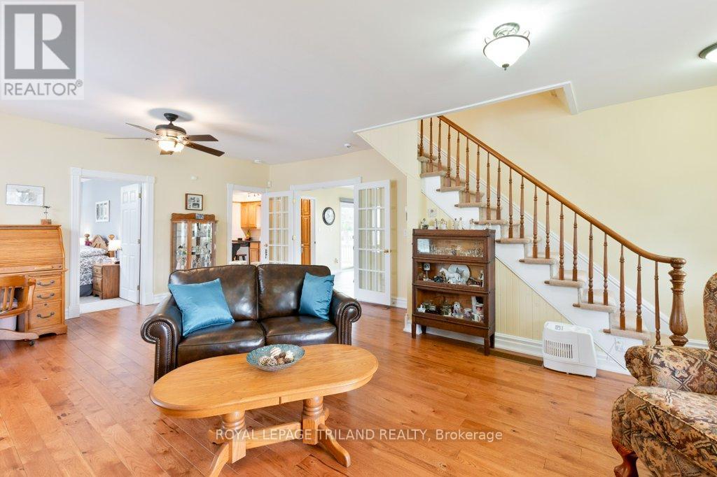 137 St George Street, Central Elgin, Ontario  N5P 2M3 - Photo 5 - X12983656